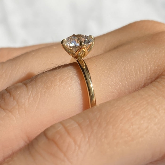 1.24 Carats Round Shape Moissanite Solitaire Engagement Rin