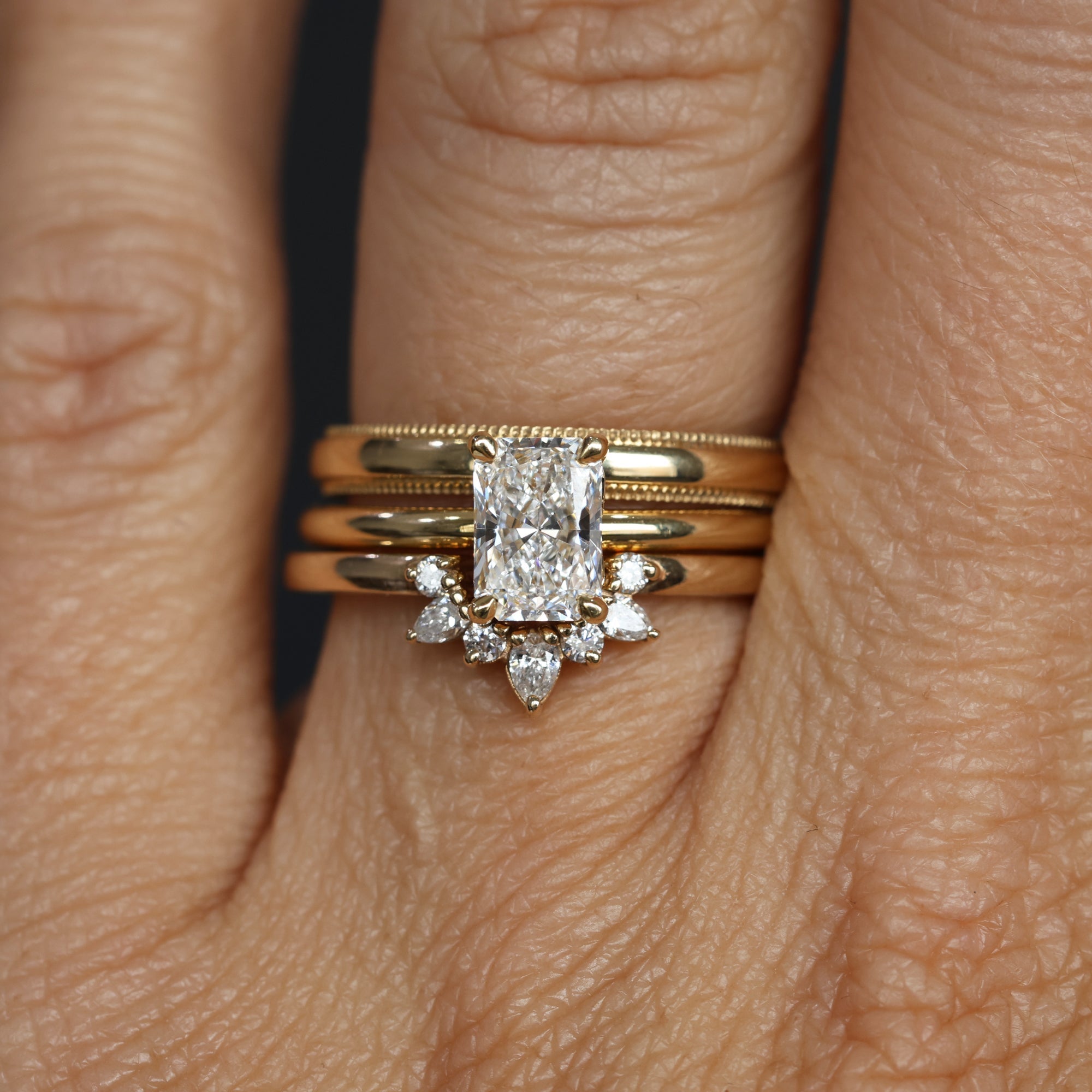 1.0 Carats Radiant Shape Moissanite Solitaire Engagement Ring