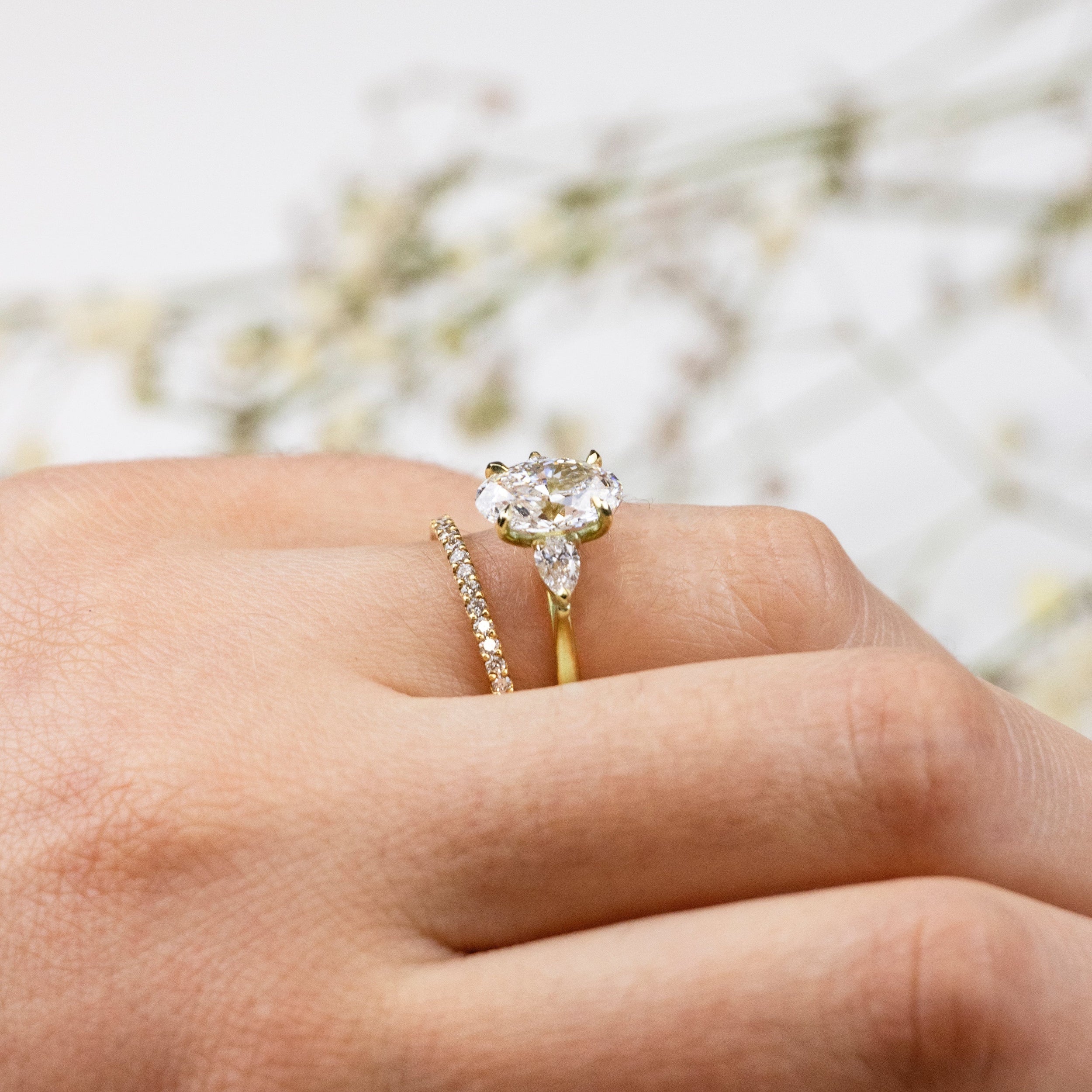 2.0 Carats Oval Shape Moissanite Three Stone Engagement Ring