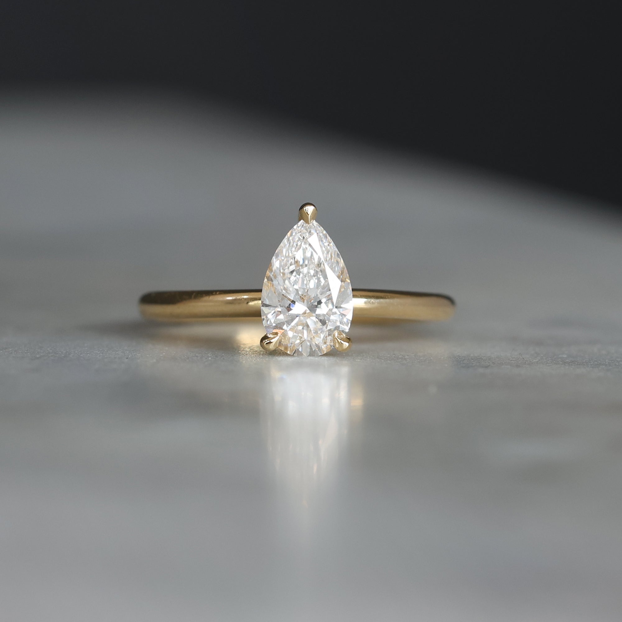 1.0 Carats Pear Shape Moissanite Solitaire Engagement Ring