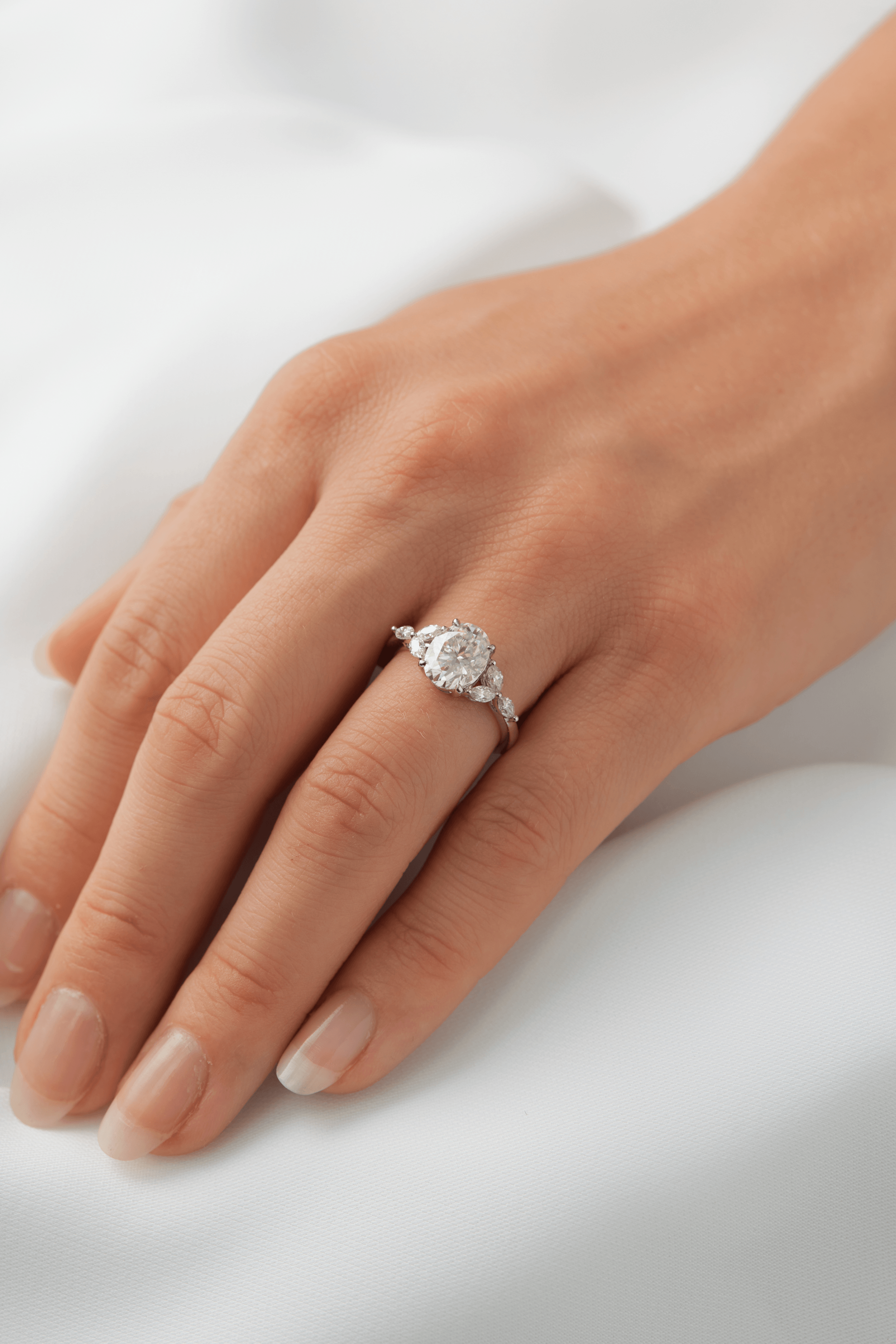 2.0 Carats Oval Moissanite Cluster Engagement Ring