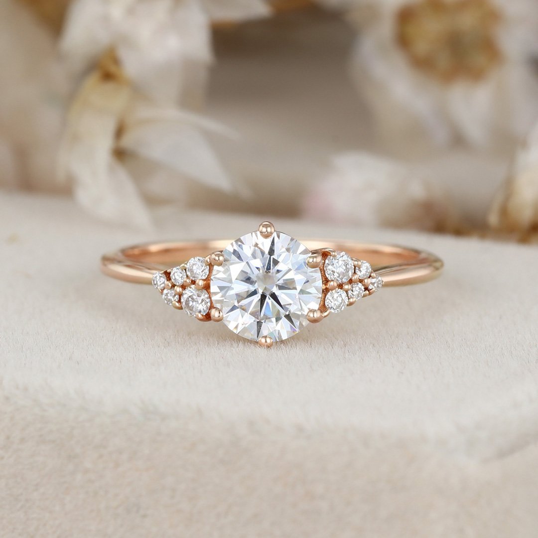 1.0 Carats Round Shape Moissanite Cluster Engagement Ring