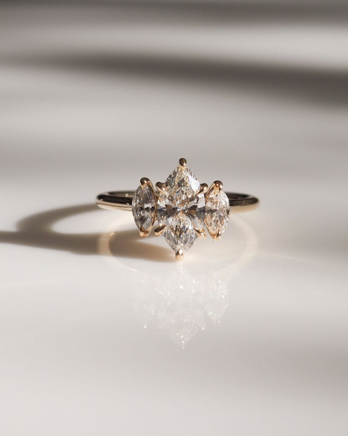 1.0 CT Marquise G/VVS2 CVD Diamond Three Stone Style Engagement Ring
