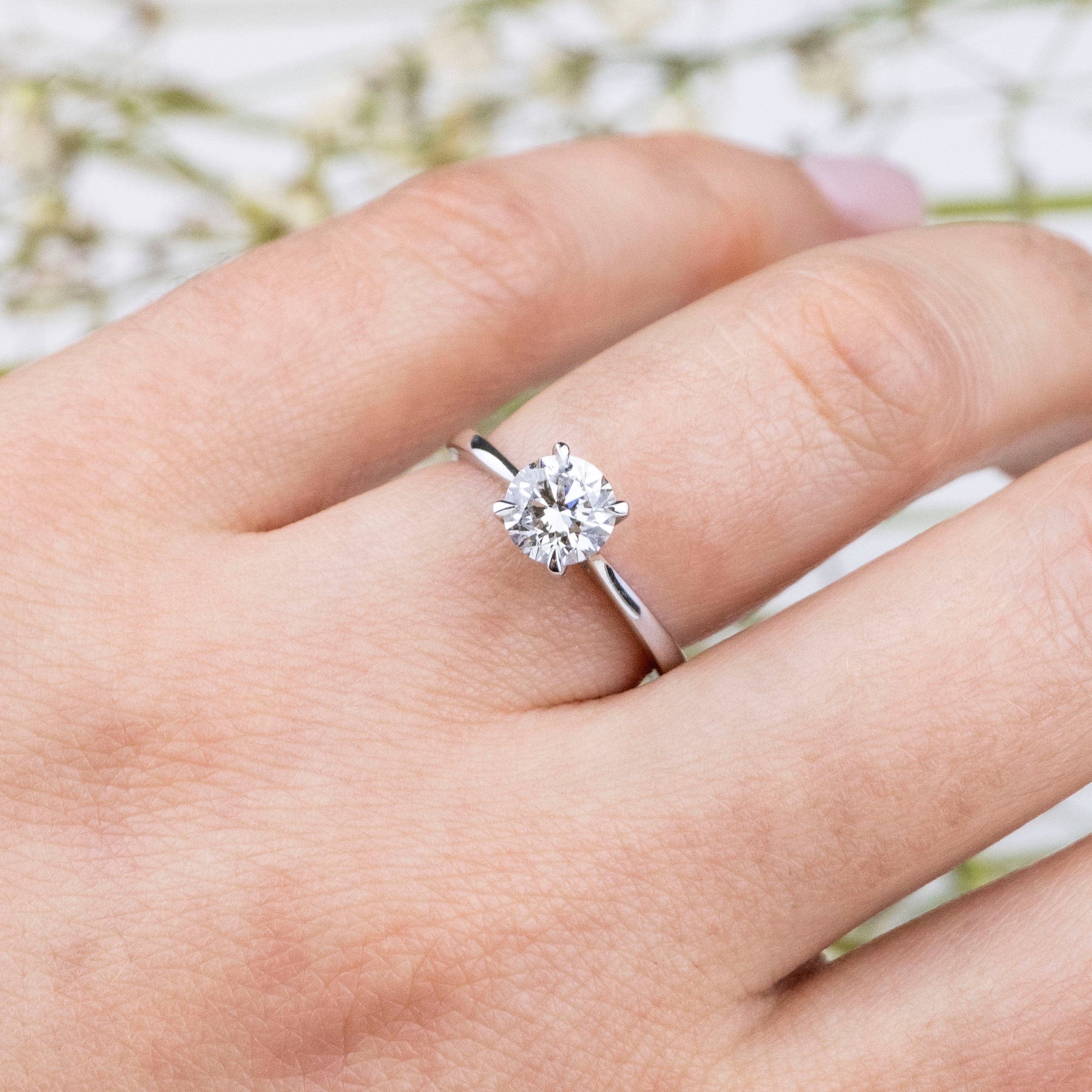 1.02 Carats Round Shape Moissanite Solitaire Engagement Ring