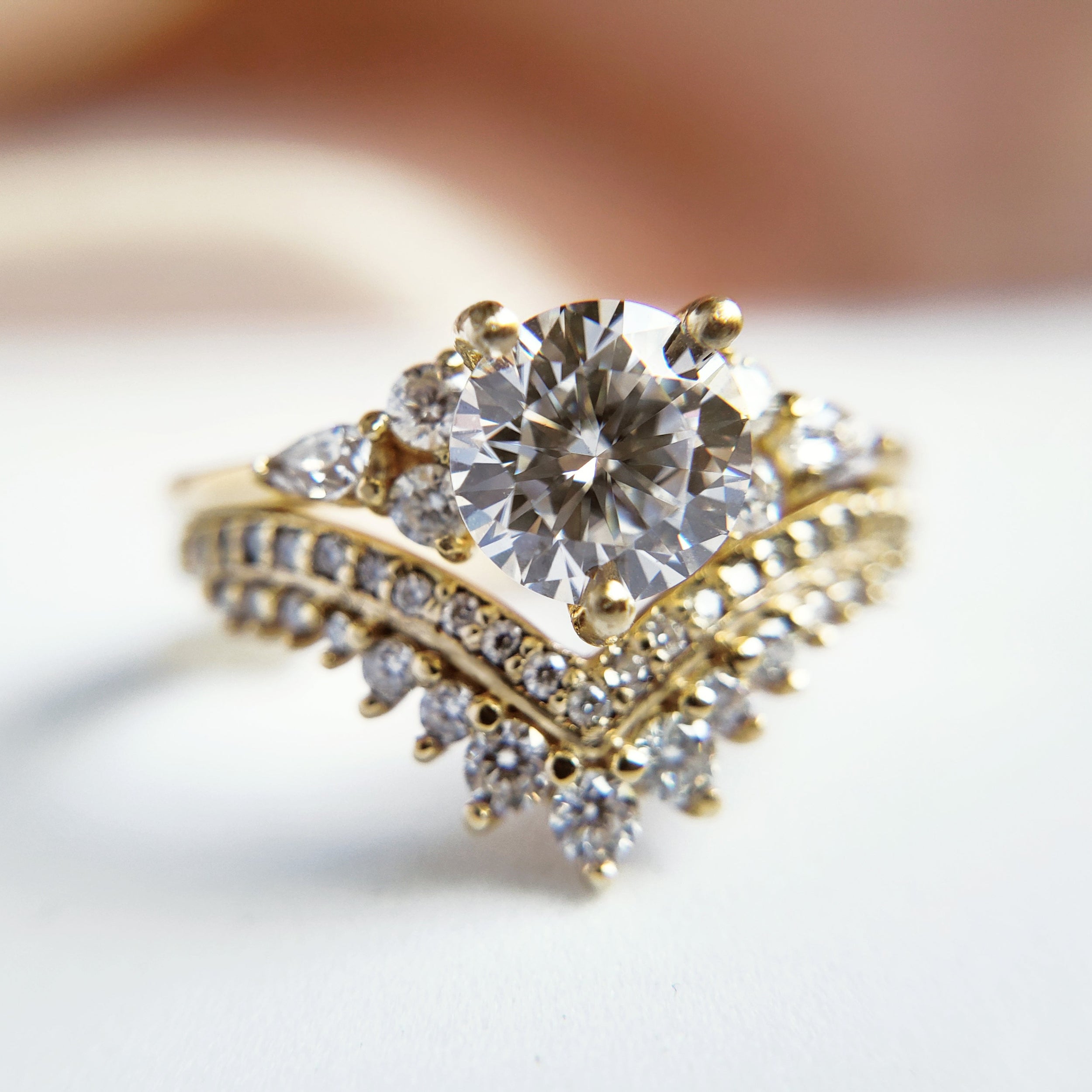 0.15 Carats V Shape with Vintage Round & Pear Cut Moissanite Wedding Band