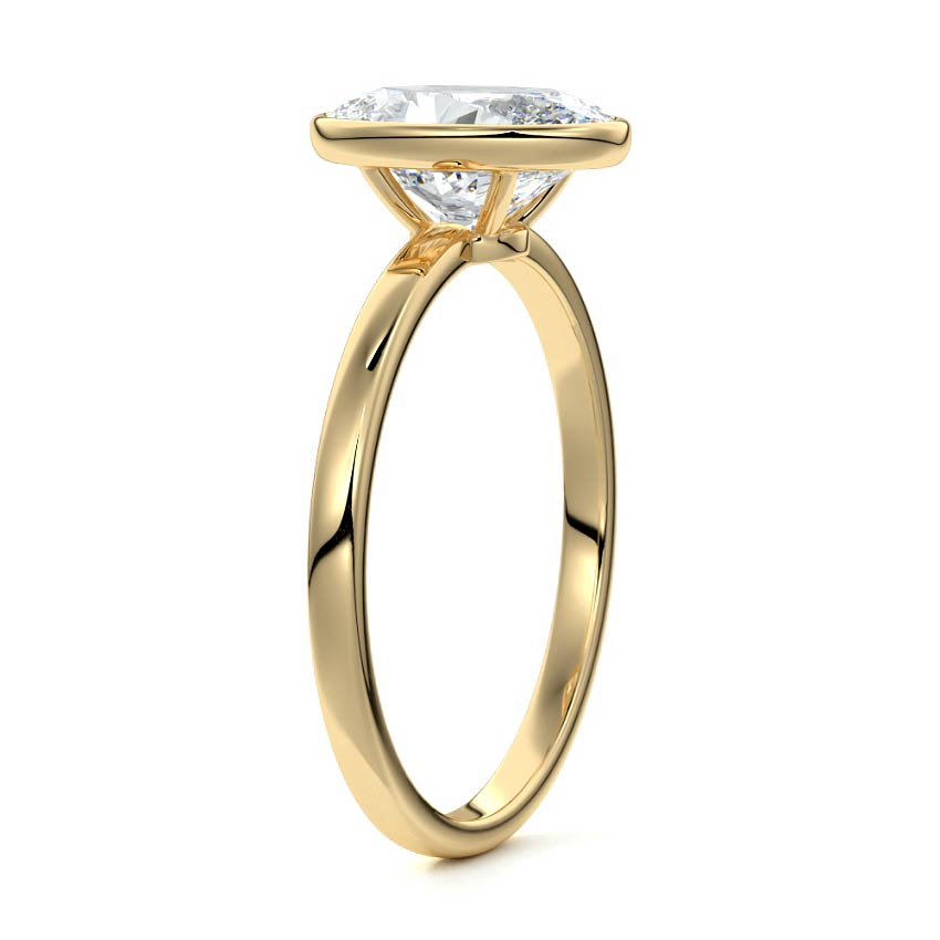 5.50 Carats Lab Grown Diamond Oval Shape E-VS1 Bezel Engagement Ring