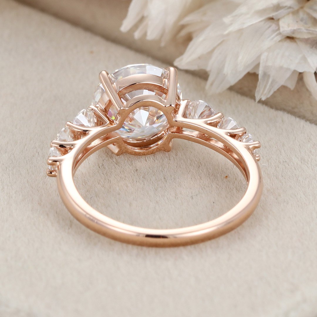 3.0 Carats Round Shape Moissanite Seven Stone Engagement Ring