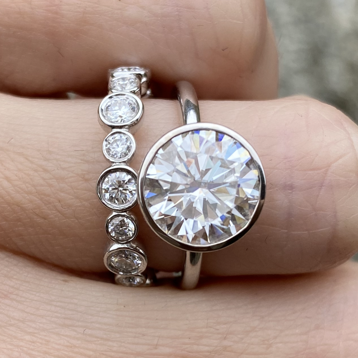 3.50 Carats Round Shape Moissanite Solitaire Bezel Engagement Ring