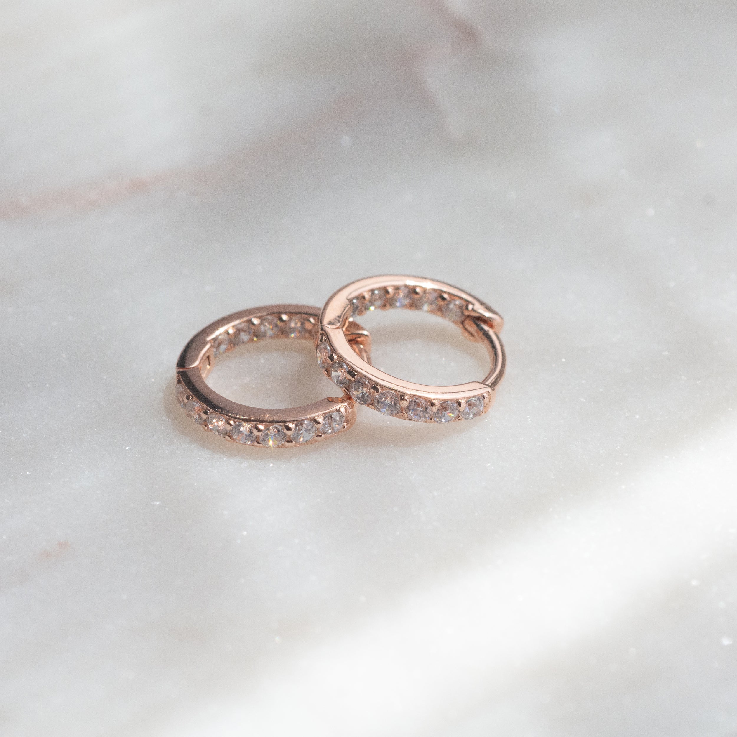 0.30 TCW Round Shape Moissanite Huggies Earrings