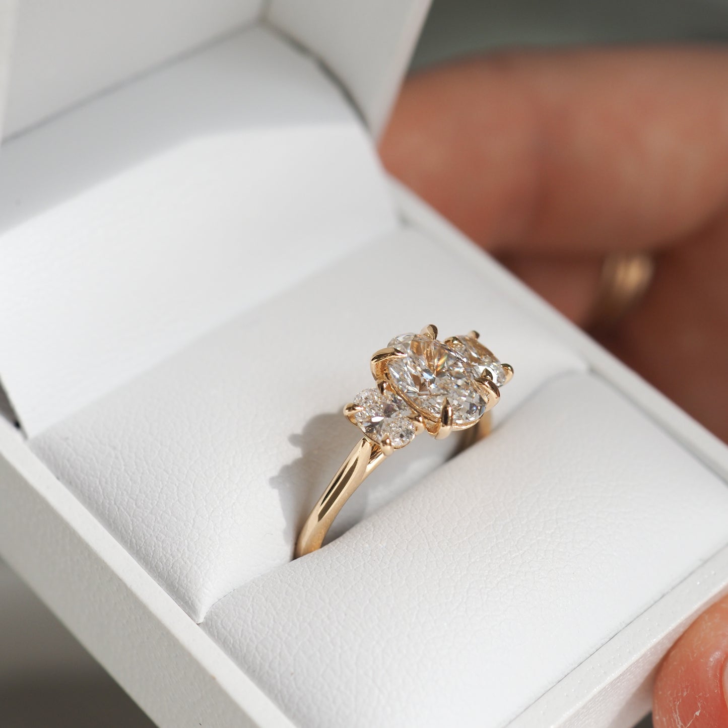 1.0 CT Oval E/VS1 CVD Diamond Three Stone Style Engagement Ring