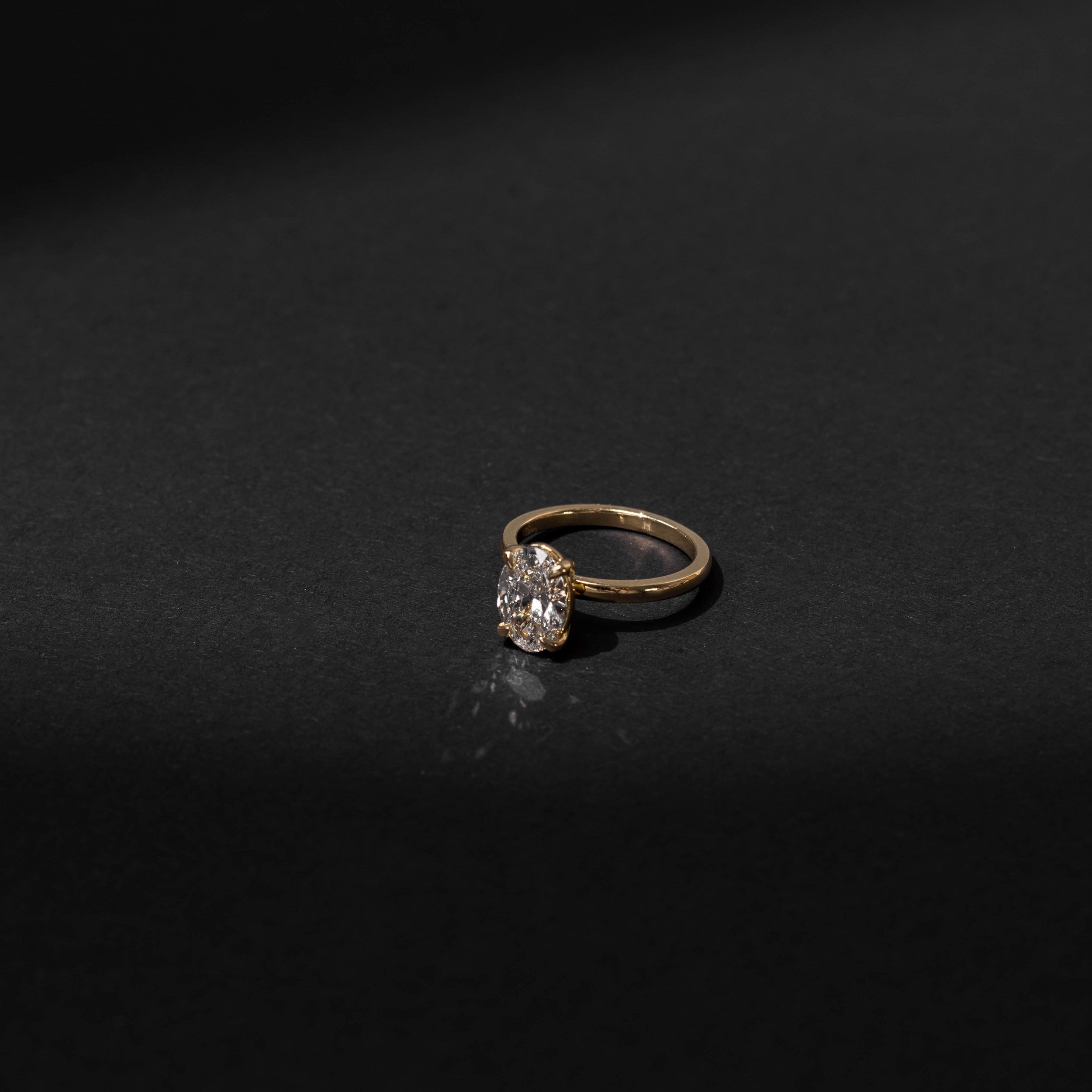 1.3 Carats Oval Shape Solitaire Moissanite Engagement Ring