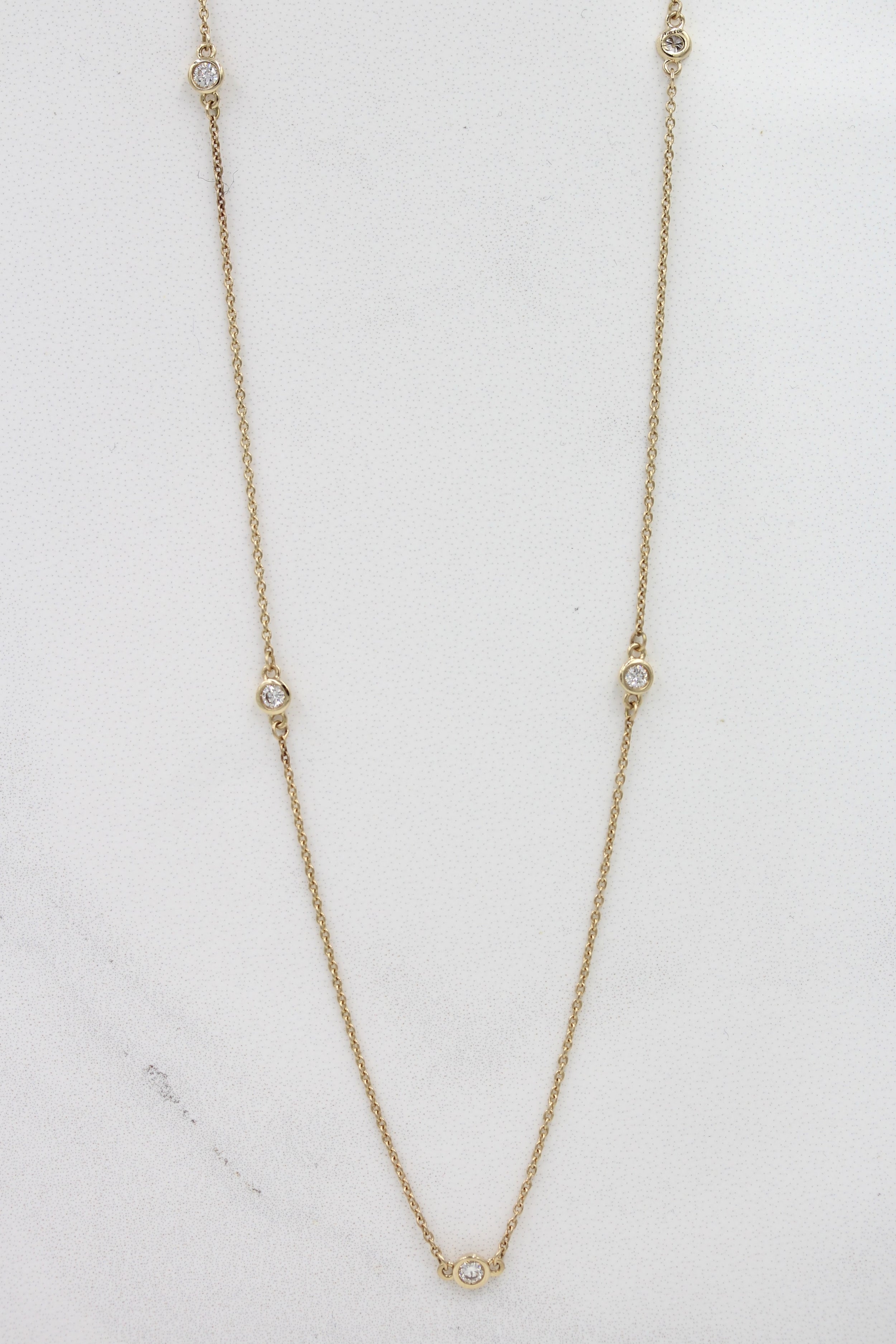 0.25 Carats Round Shape Moissanite Dainty Necklace