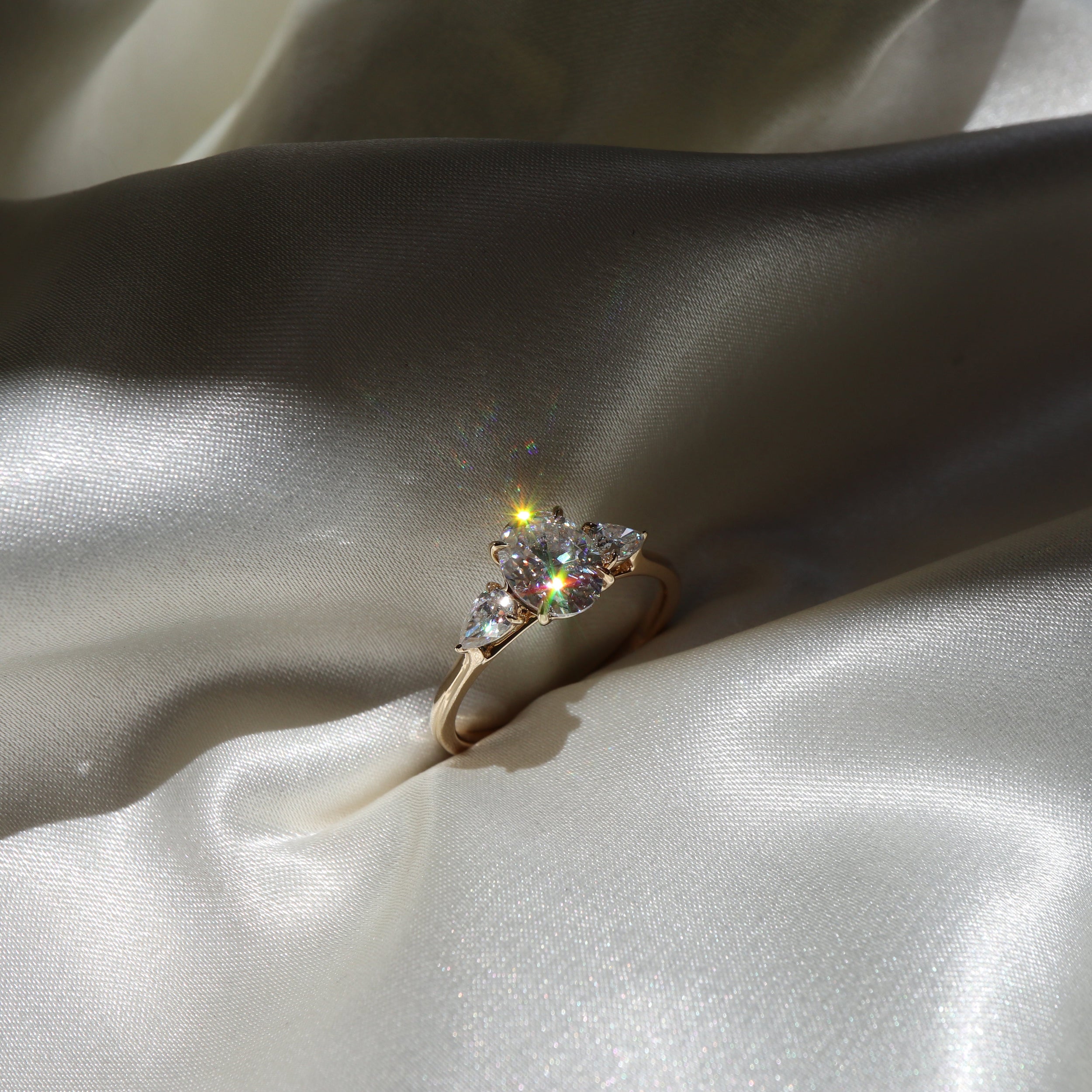 1.0 Carats Oval Shape Three Stone Moissanite Engagement Ring