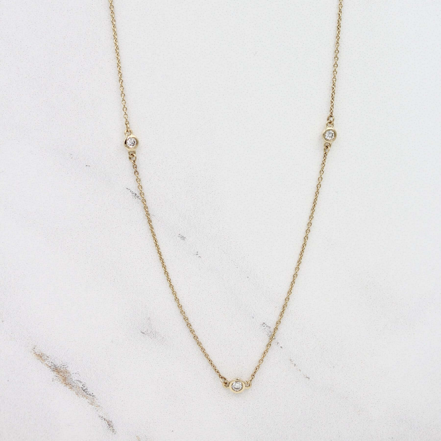 0.25 Carats Round Shape Moissanite Dainty Necklace