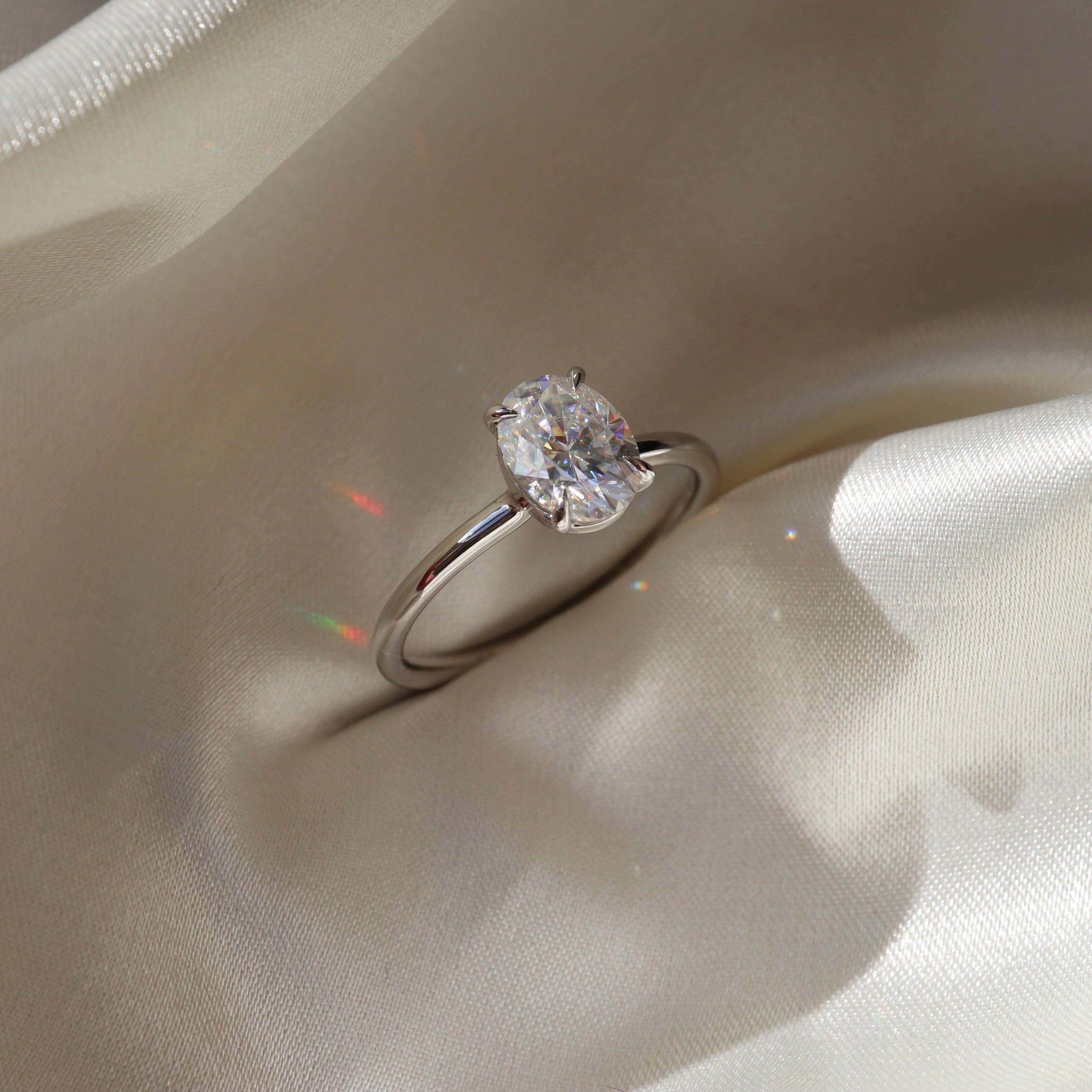 1.4 Carats Oval Shape Solitaire Moissanite Engagement Ring
