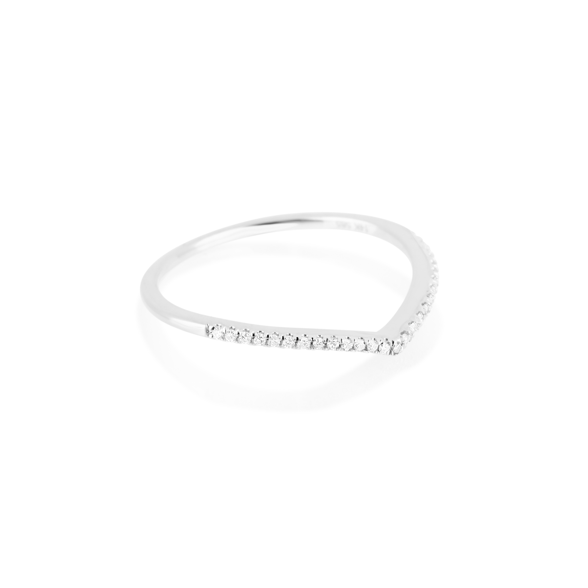 1.6 Carats Lab Grown Diamond Round Shape Curved Wedding Band