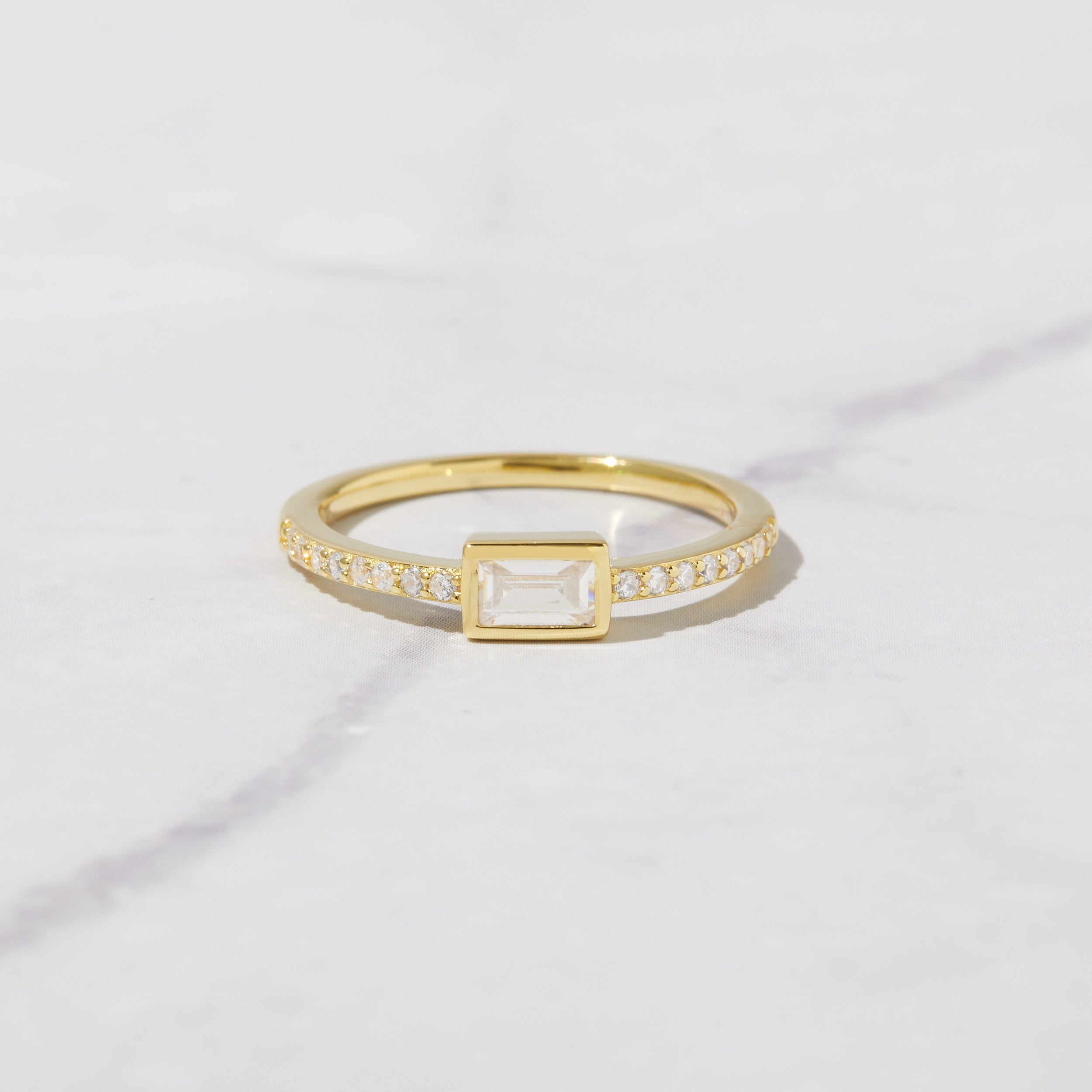 0.45 Carats Moissanite Baguette & Round Cut Cluster Wedding Band