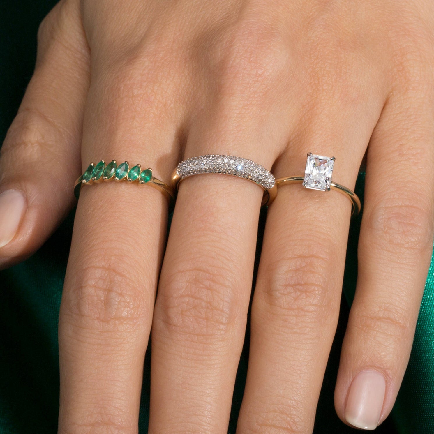 1.0 Carats Lab Grown Diamond Radiant Shape G-SI1 Solitaire Engagement Ring