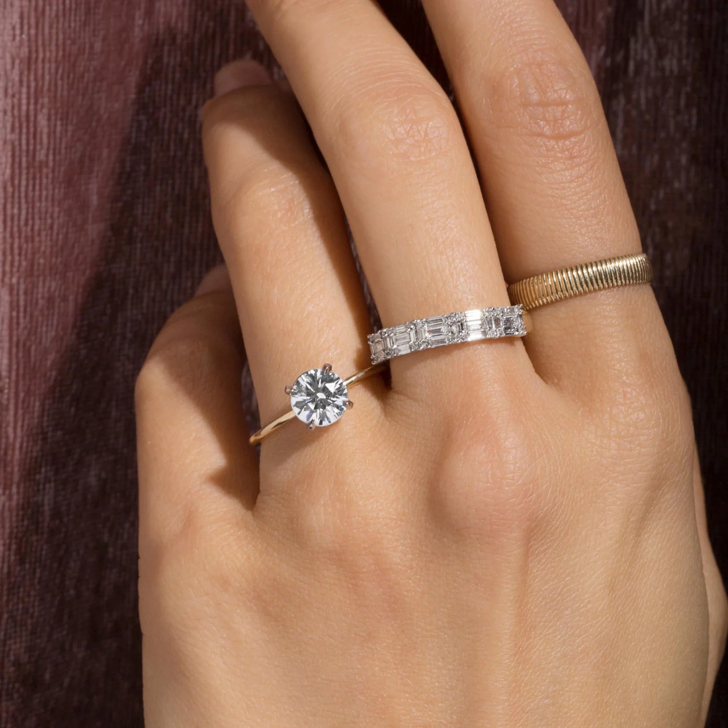1.0 Carats Lab Grown Diamond Round Shape G-SI1 Solitaire Two Tone Engagement Ring