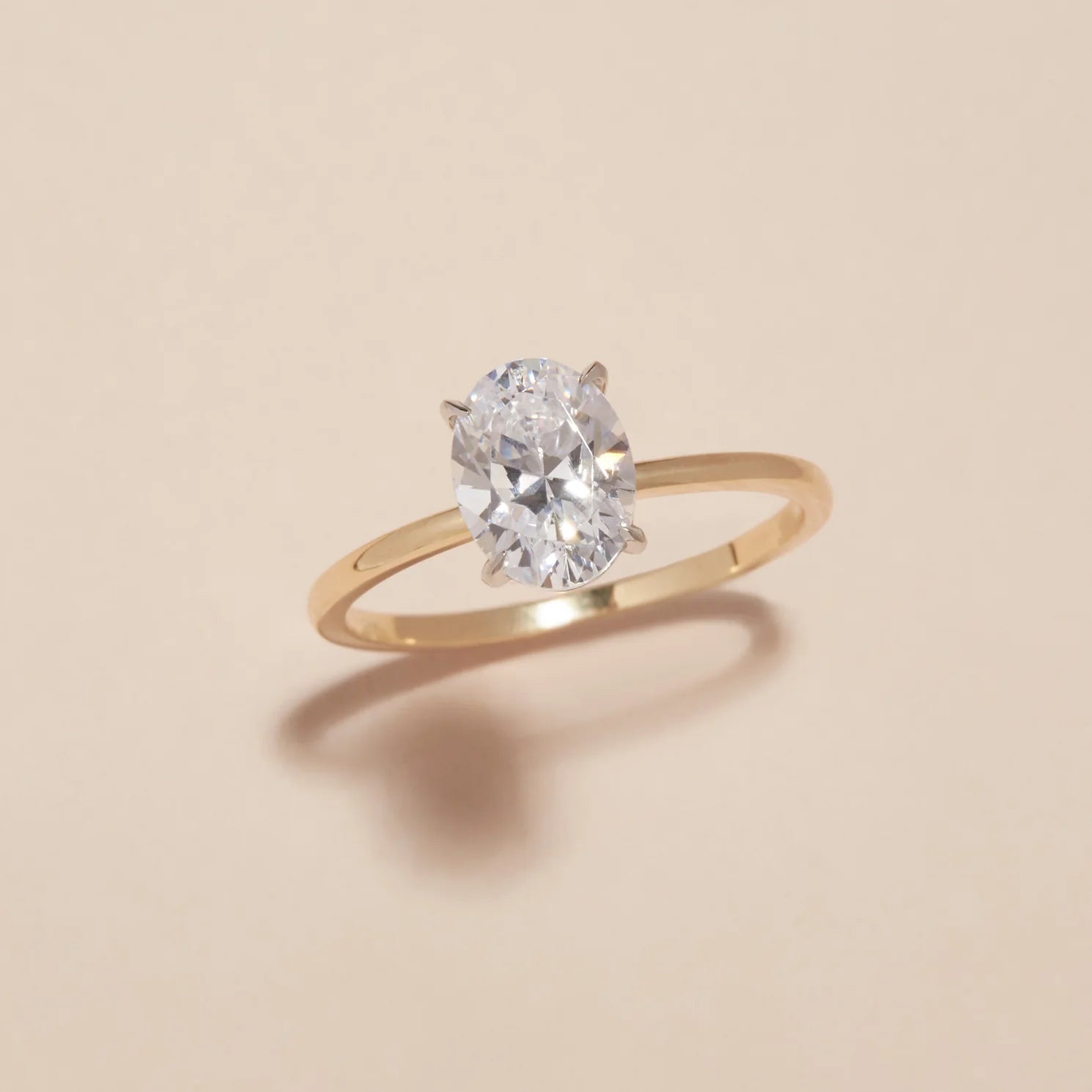 1.0 Carats Lab Grown Diamond Oval Shape G-SI1 Solitaire Two Tone Engagement Ring