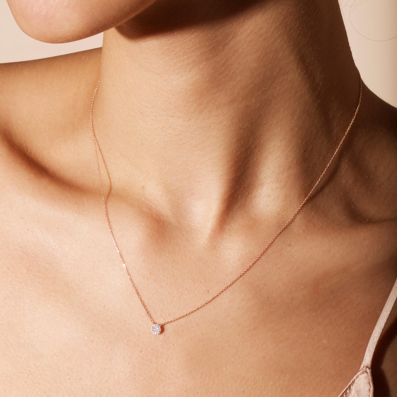 0.10 Carats Round Shape Moissanite Disc Necklace
