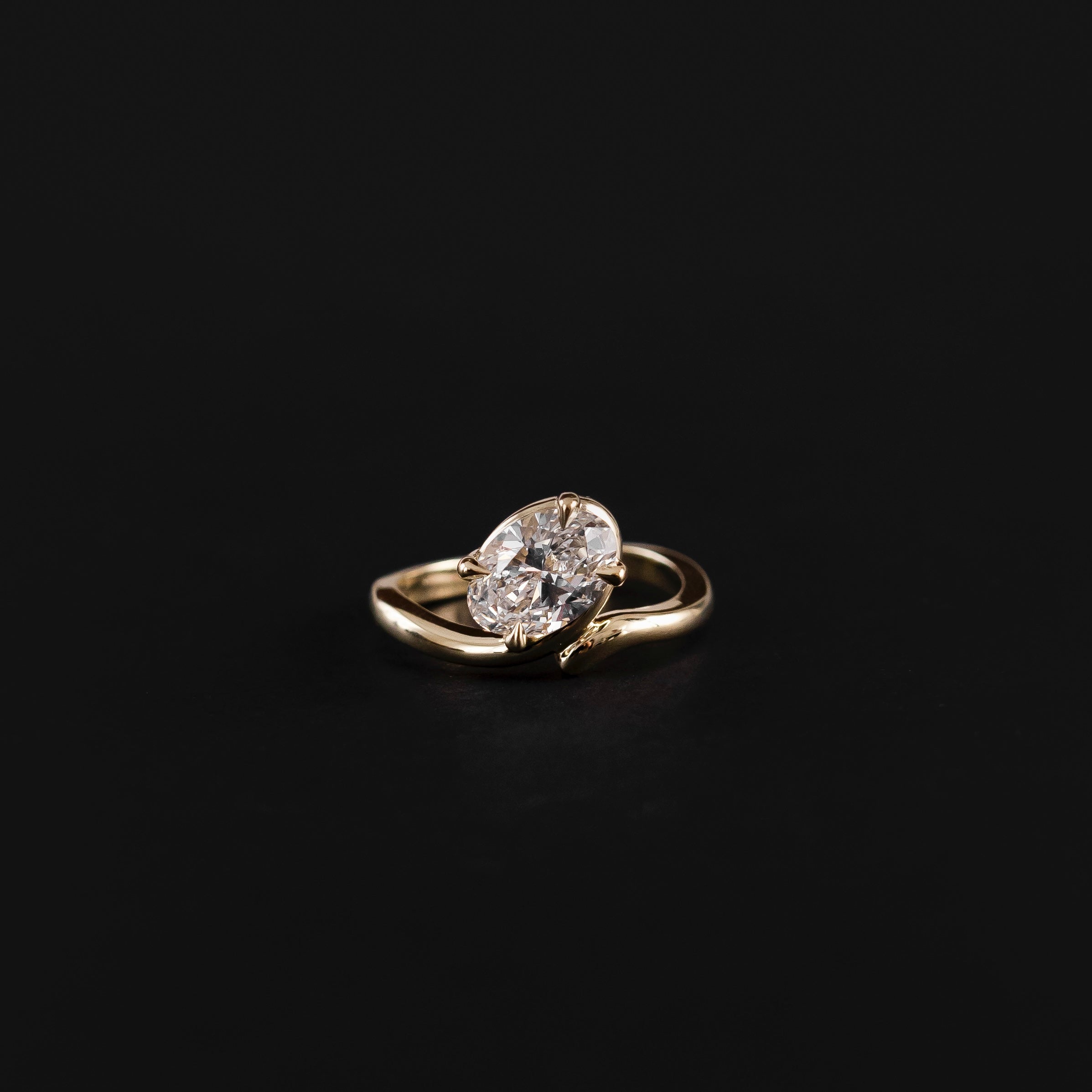 1.0 Carats Floating Oval Shape Moissanite Solitaire with Twisted Engagement Ring