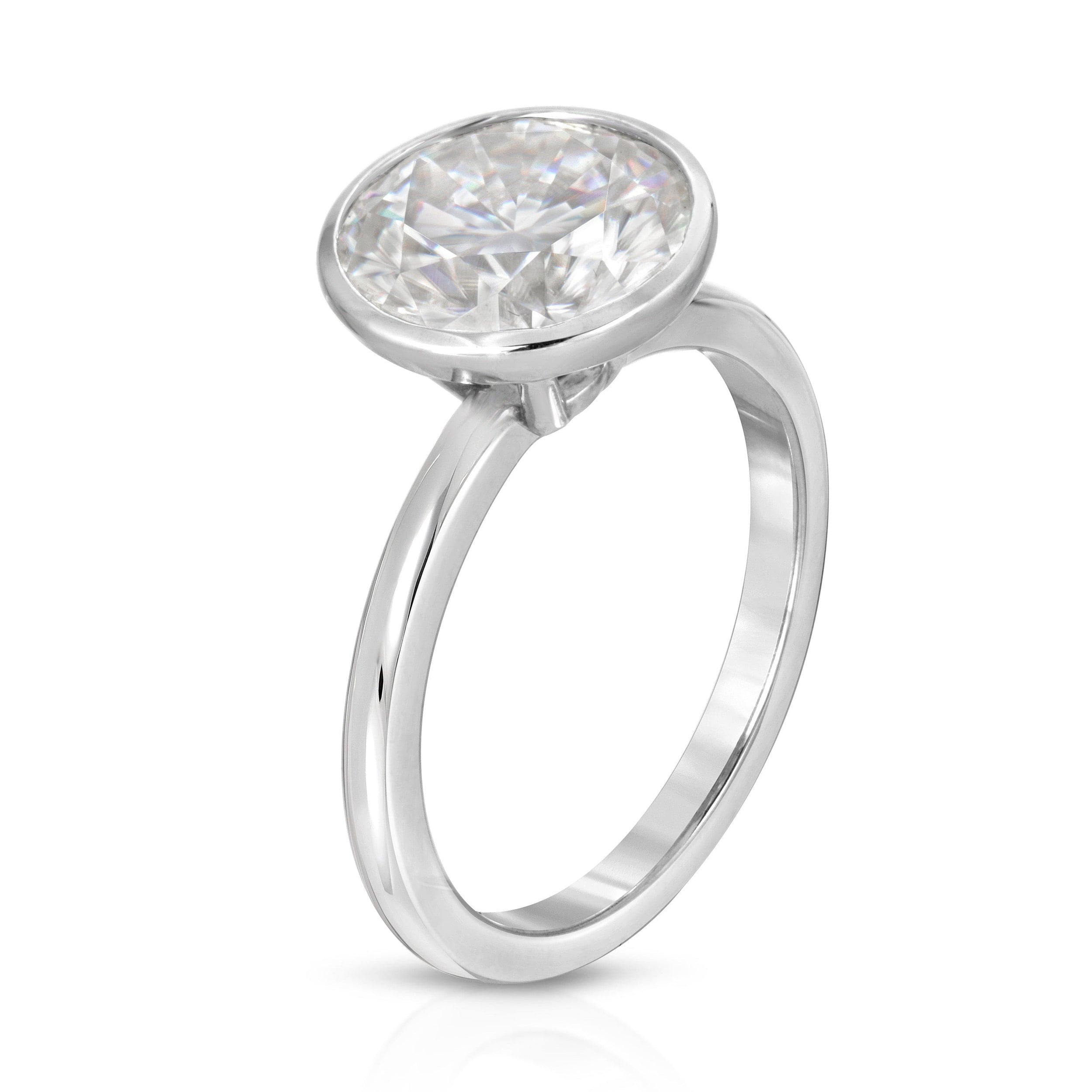 3.50 Carats Round Shape Moissanite Solitaire Bezel Engagement Ring