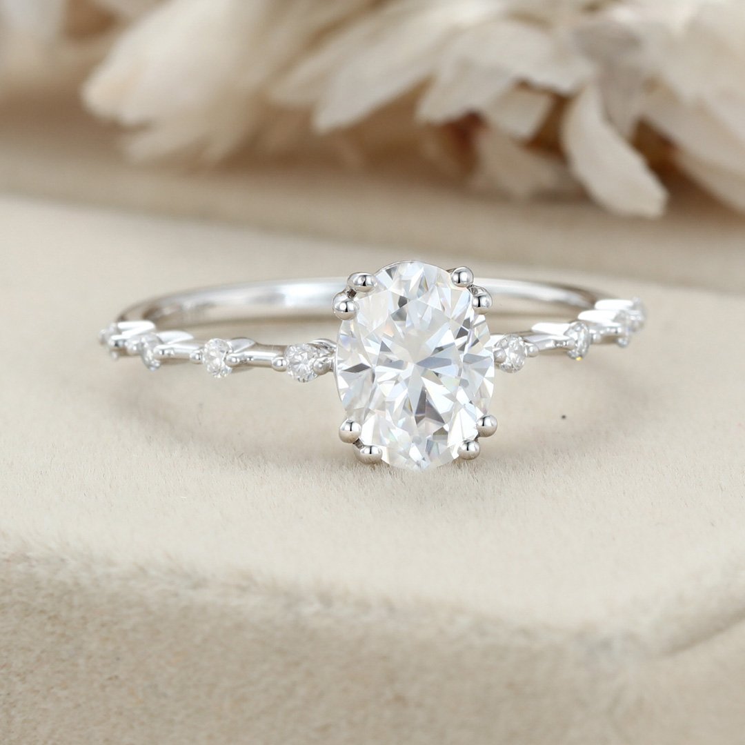 1.50 Carats Oval Shape Moissanite dainty Engagement Ring
