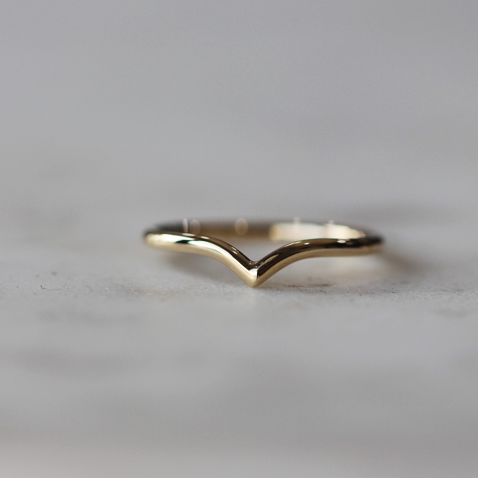 Classic Plain Curved Wedding Band
