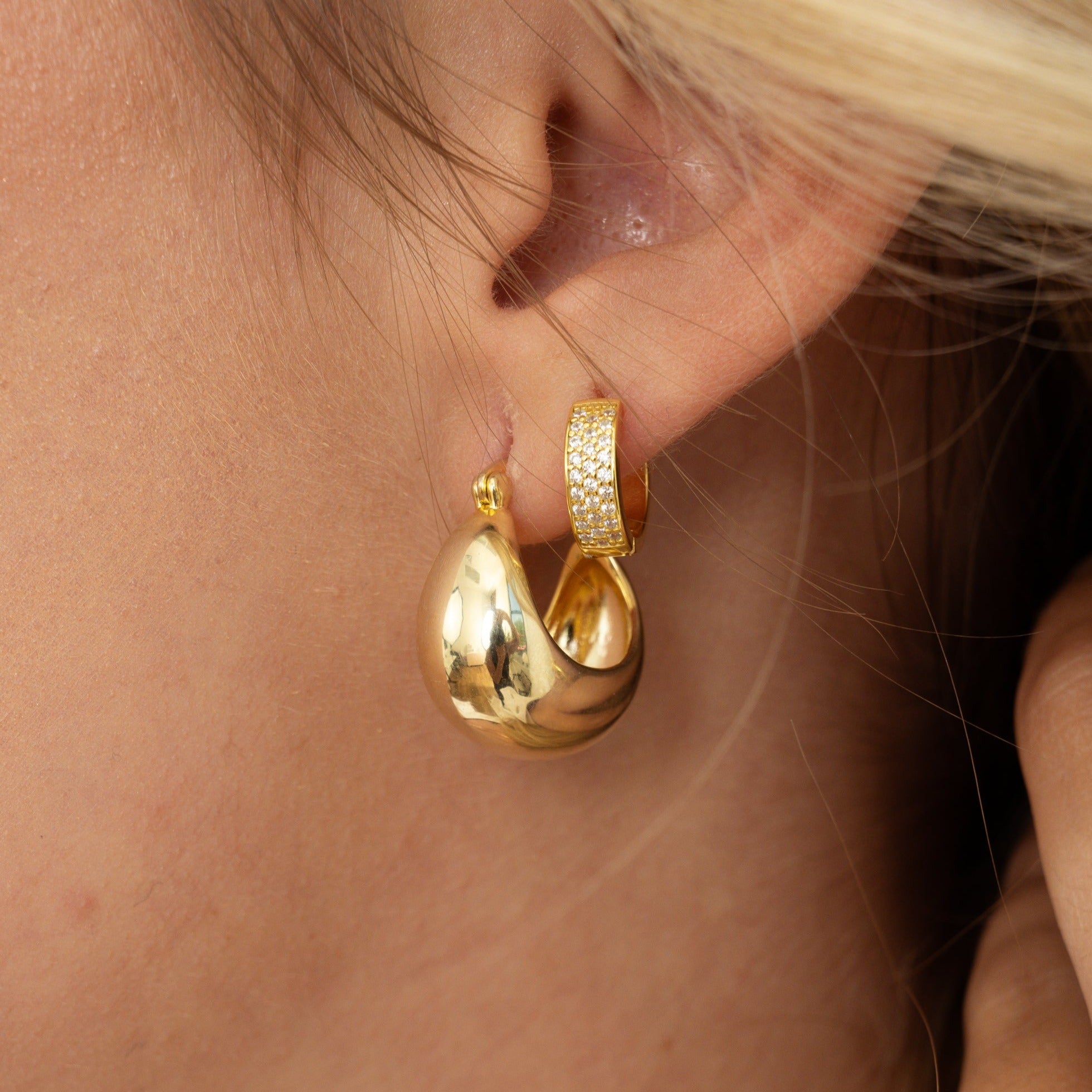Basket Tube Hoops Stud Earrings