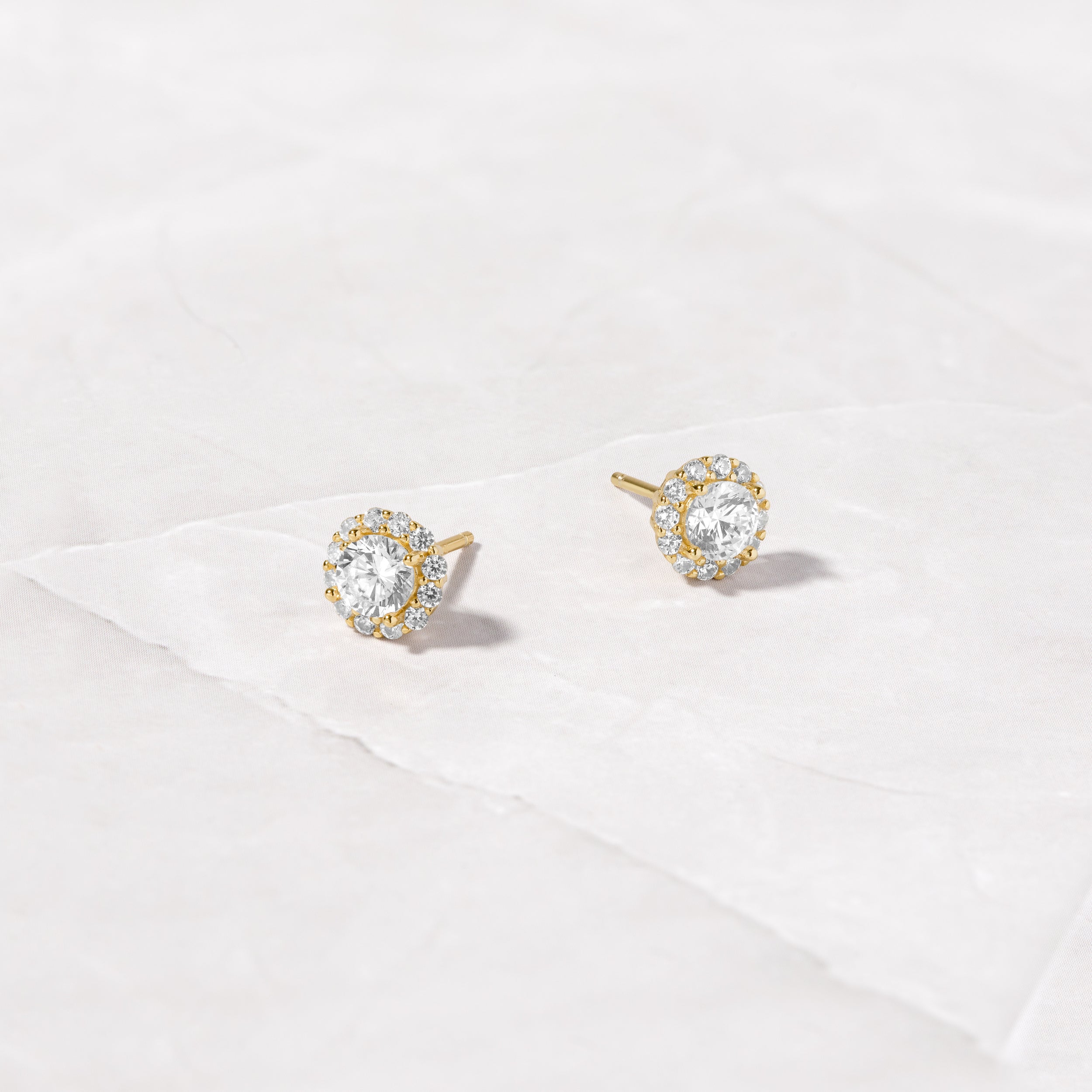 0.50 TCW Round Shape Moissanite Diamond Halo Studs Earrings