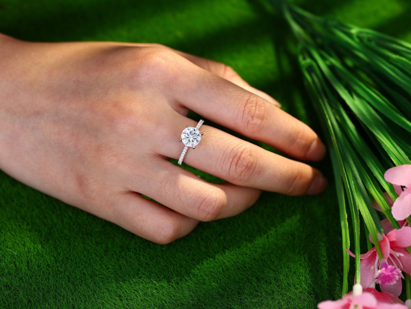 1.02.0 Carats Round Shape Moissanite Pave Engagement Ring
