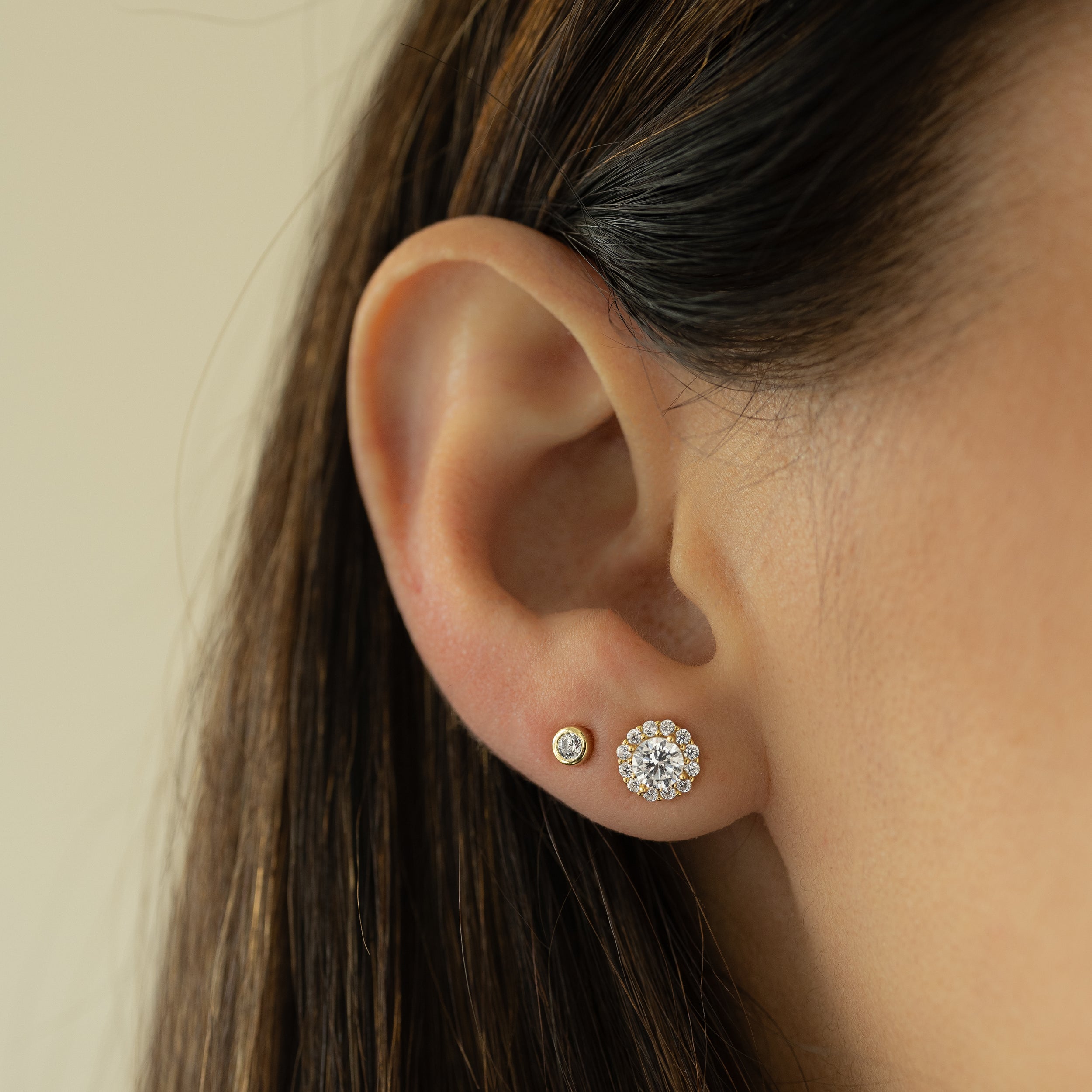 0.50 TCW Round Shape Moissanite Diamond Halo Studs Earrings