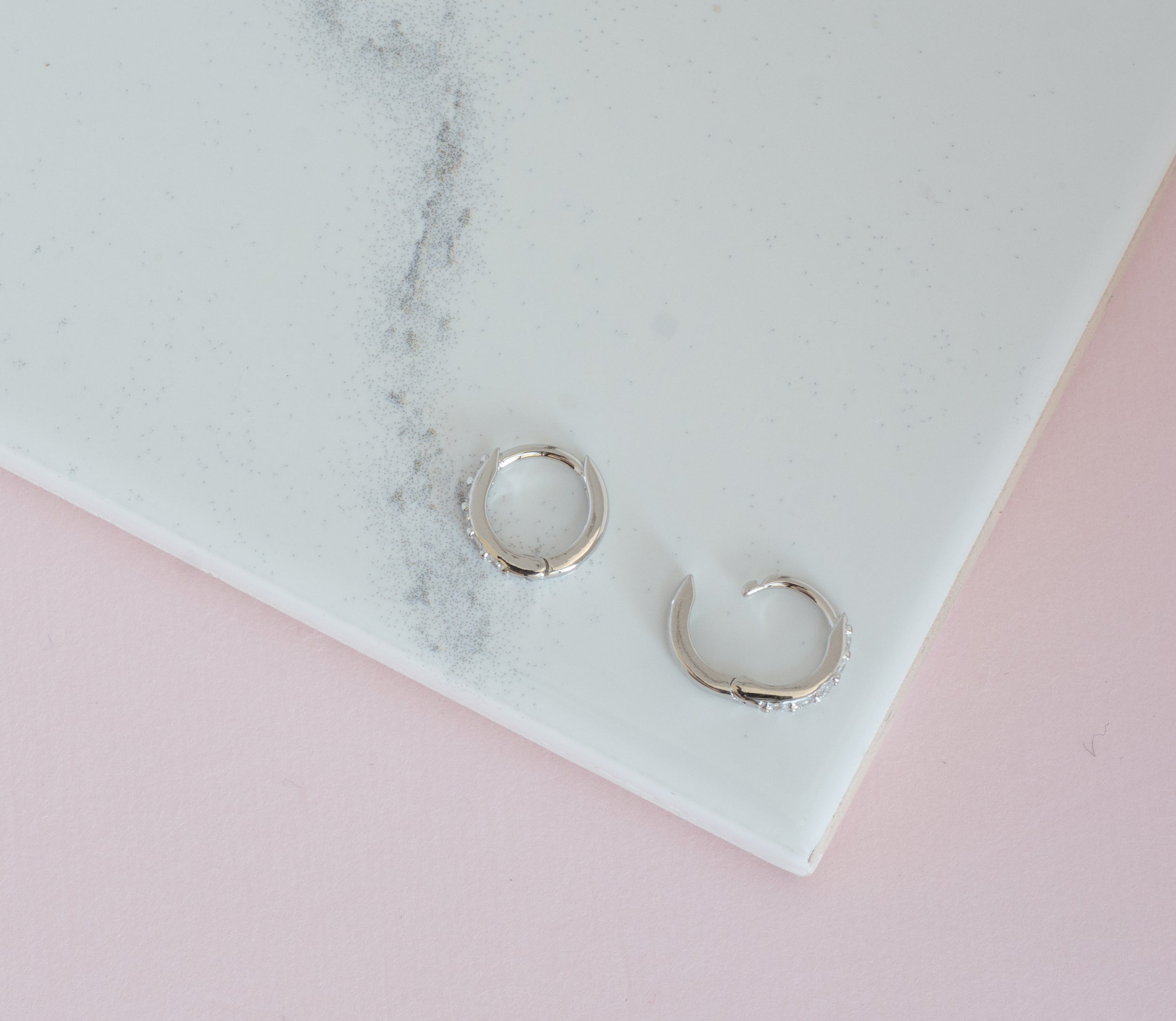 0.30 TCW Round Shape Moissanite Huggie Earrings