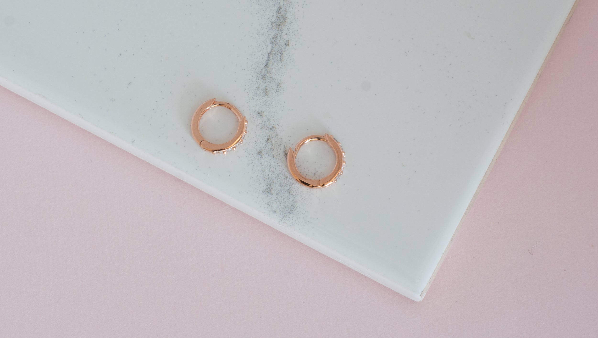 0.30 TCW Round Shape Moissanite Huggie Earrings