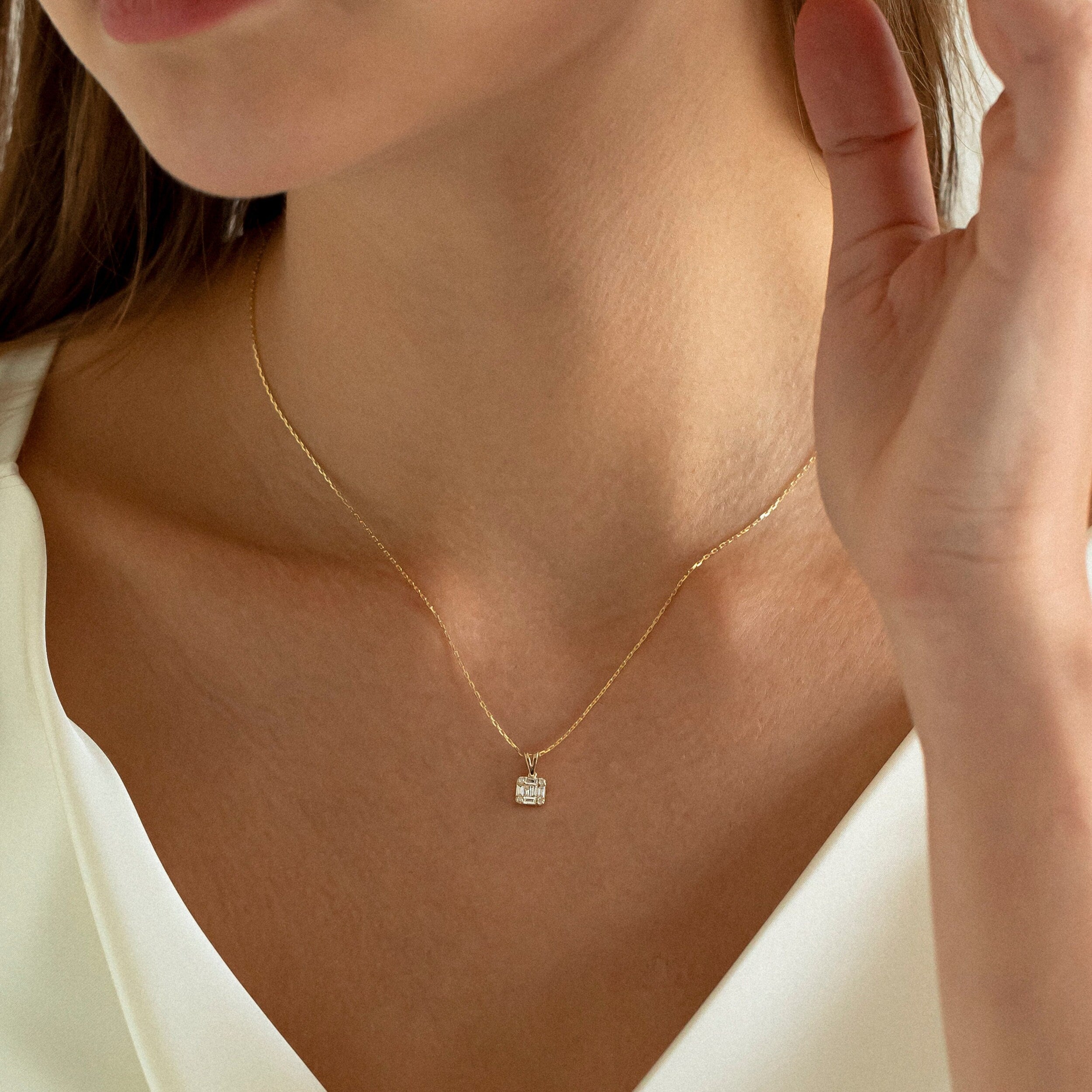 0.18 Carats Baguette & Round Shape Moissanite Square Necklace