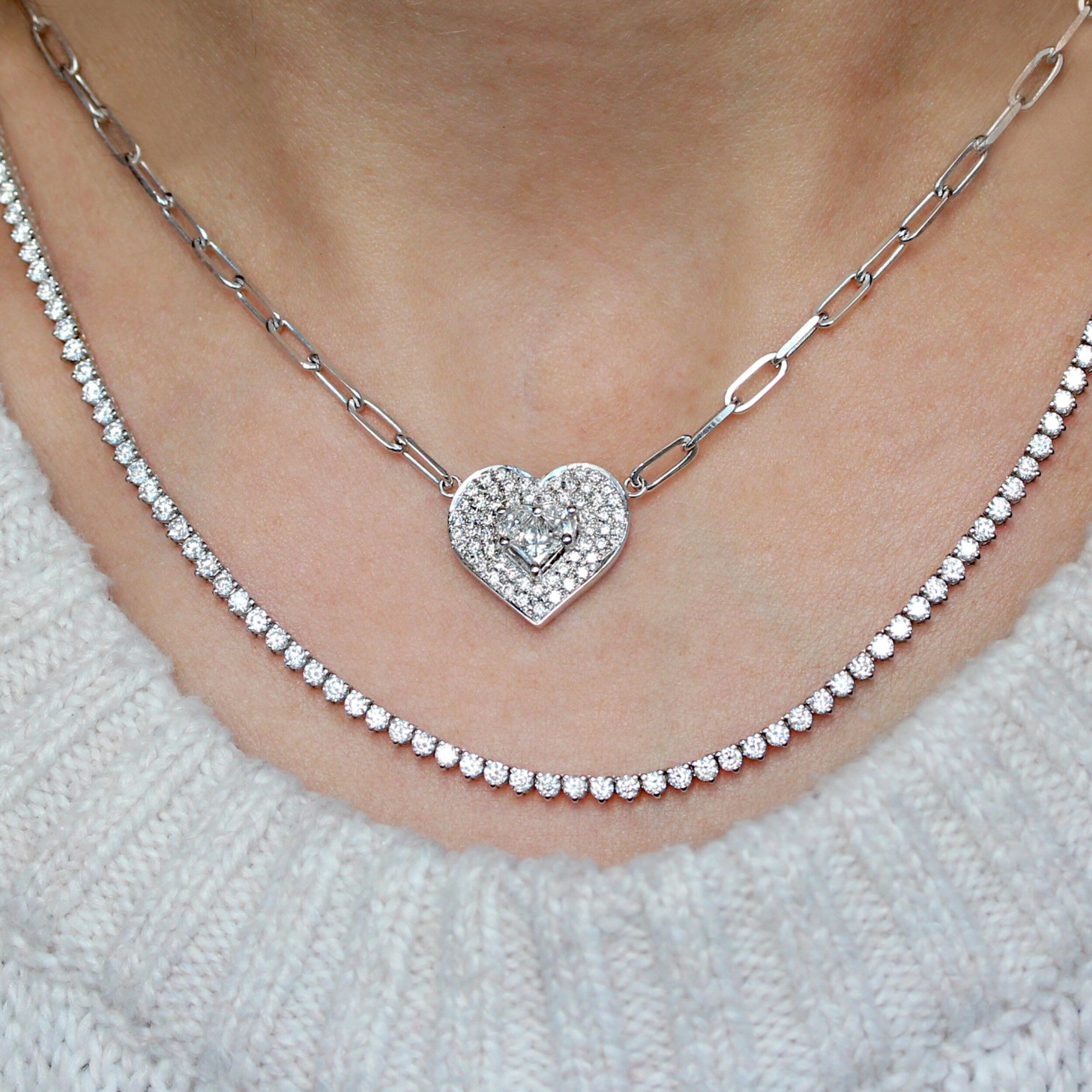 0.40 Carats Heart Shape Moissanite Halo Necklace
