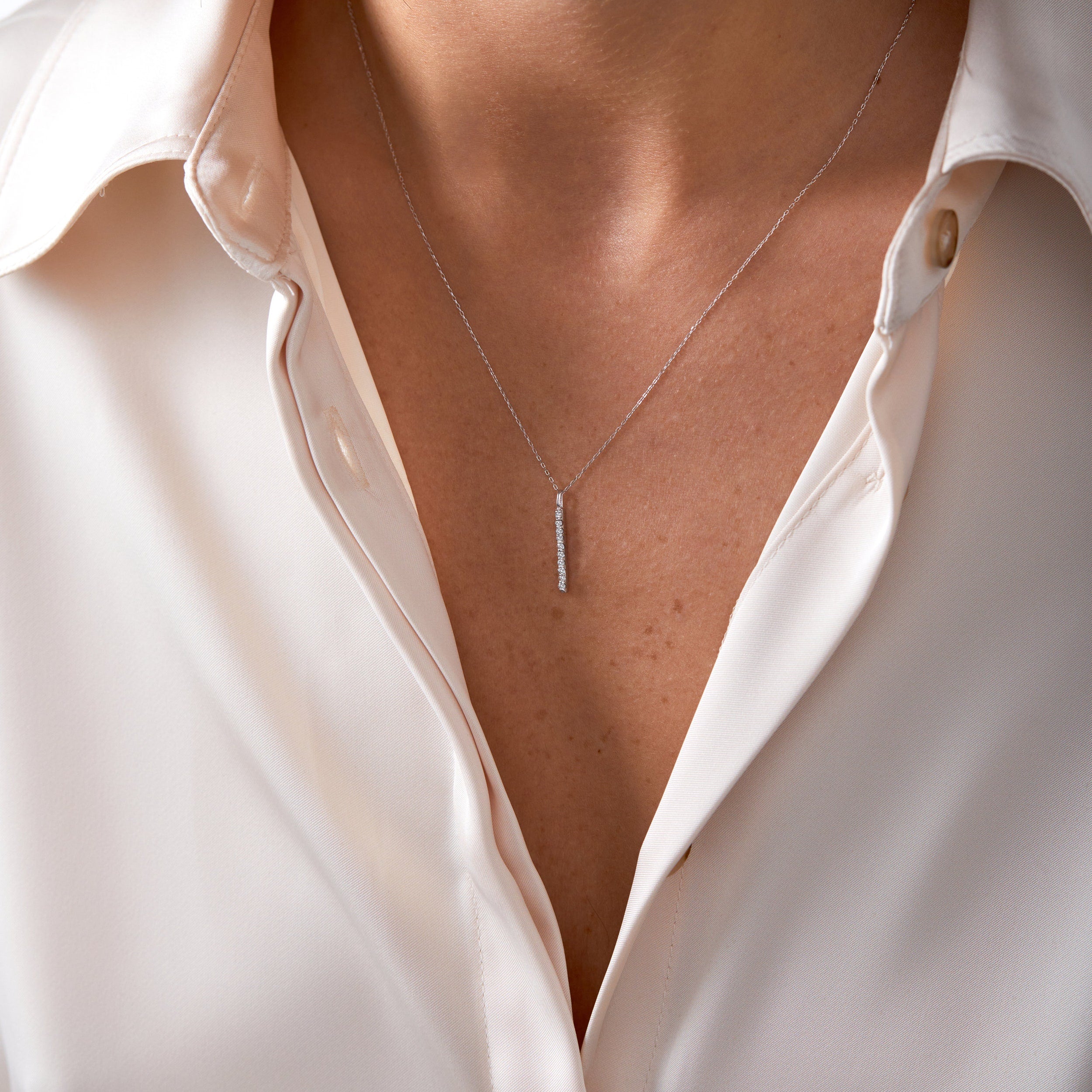 0.1 Carats Round Shape Moissanite Minimalist Necklace