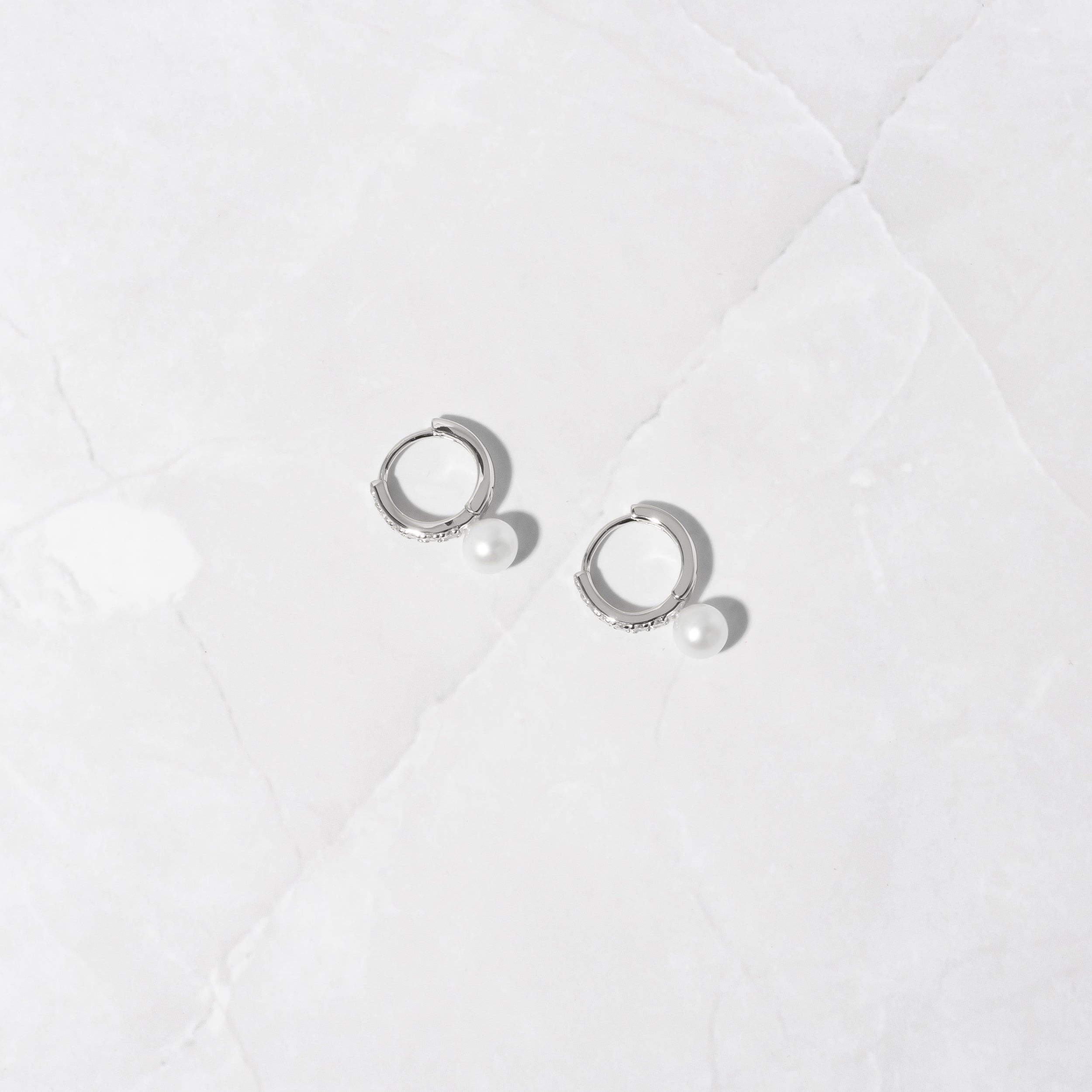 0.30 TCW Round Shape Moissanite Pearl Huggies Earrings