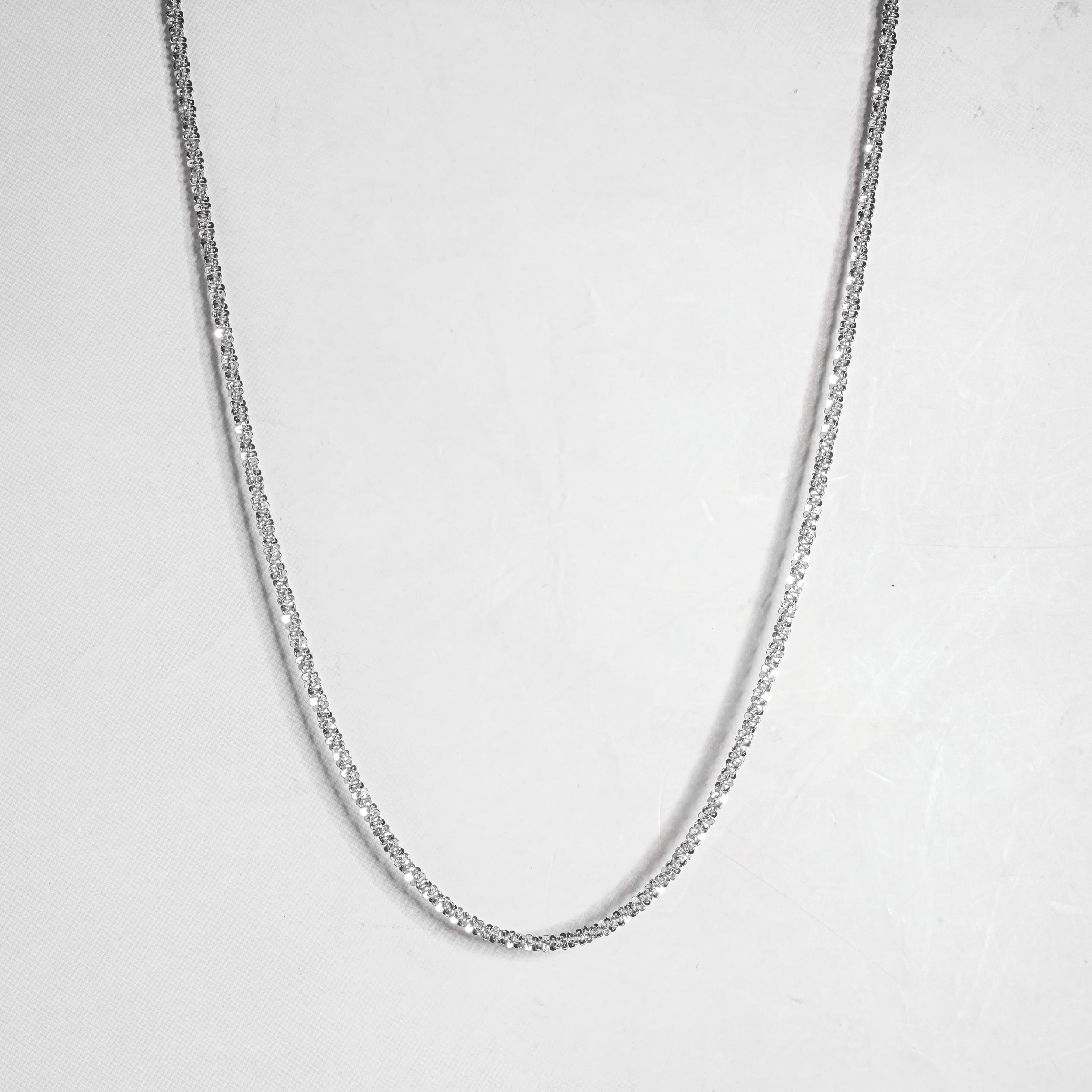 Plain Gold Chain Necklace
