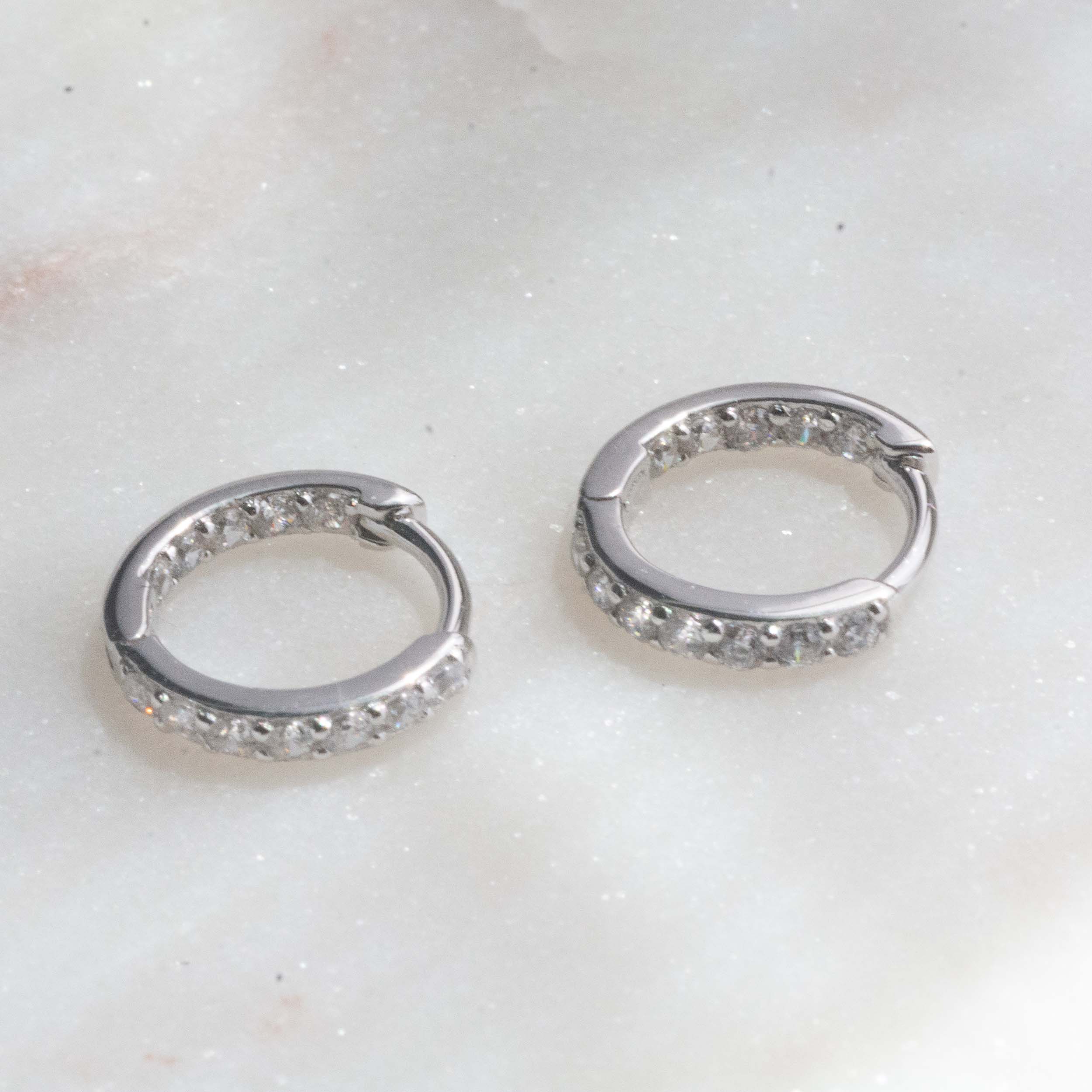 0.30 TCW Round Shape Moissanite Huggies Earrings