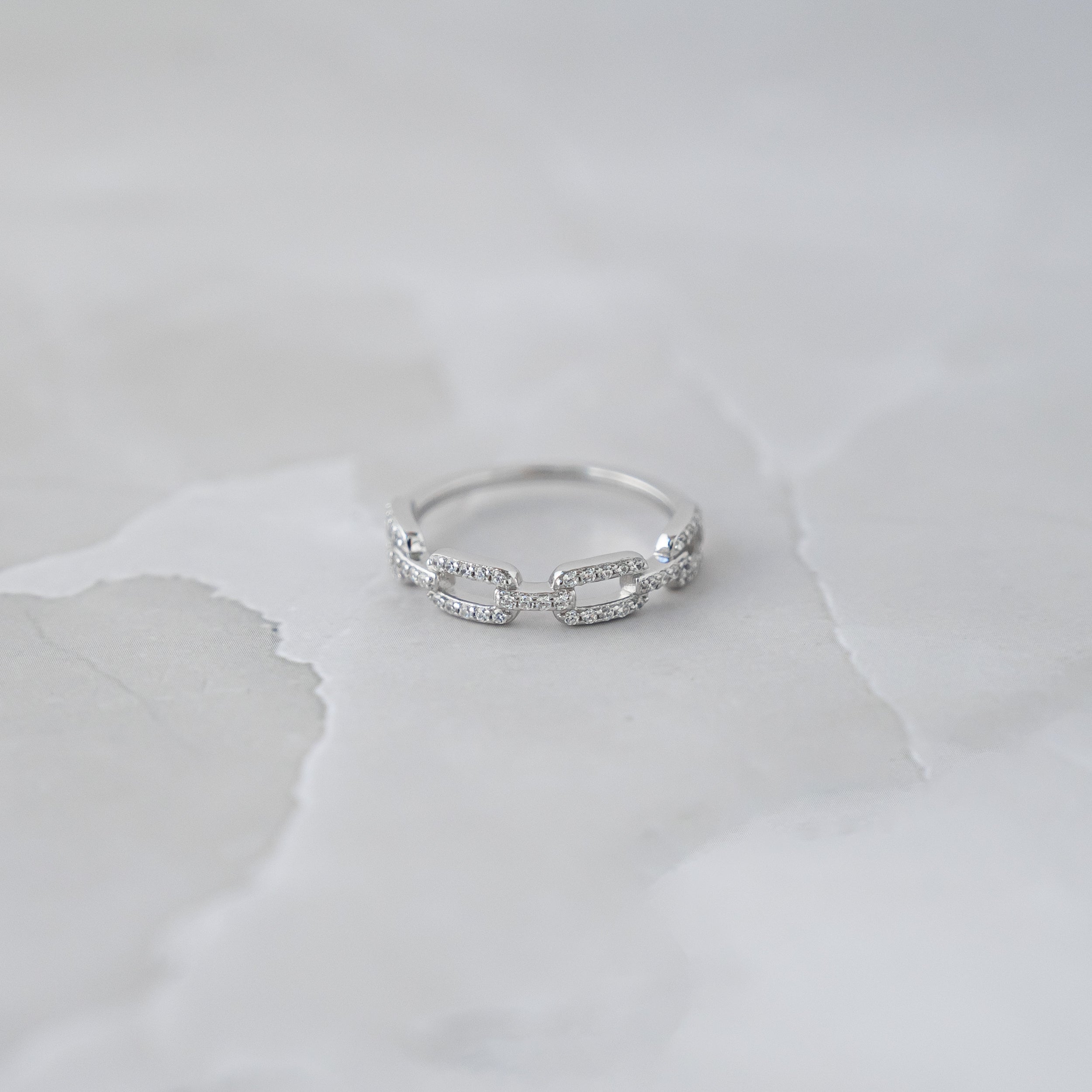 0.30 Carats Moissanite Round Pave Link Style Wedding Band