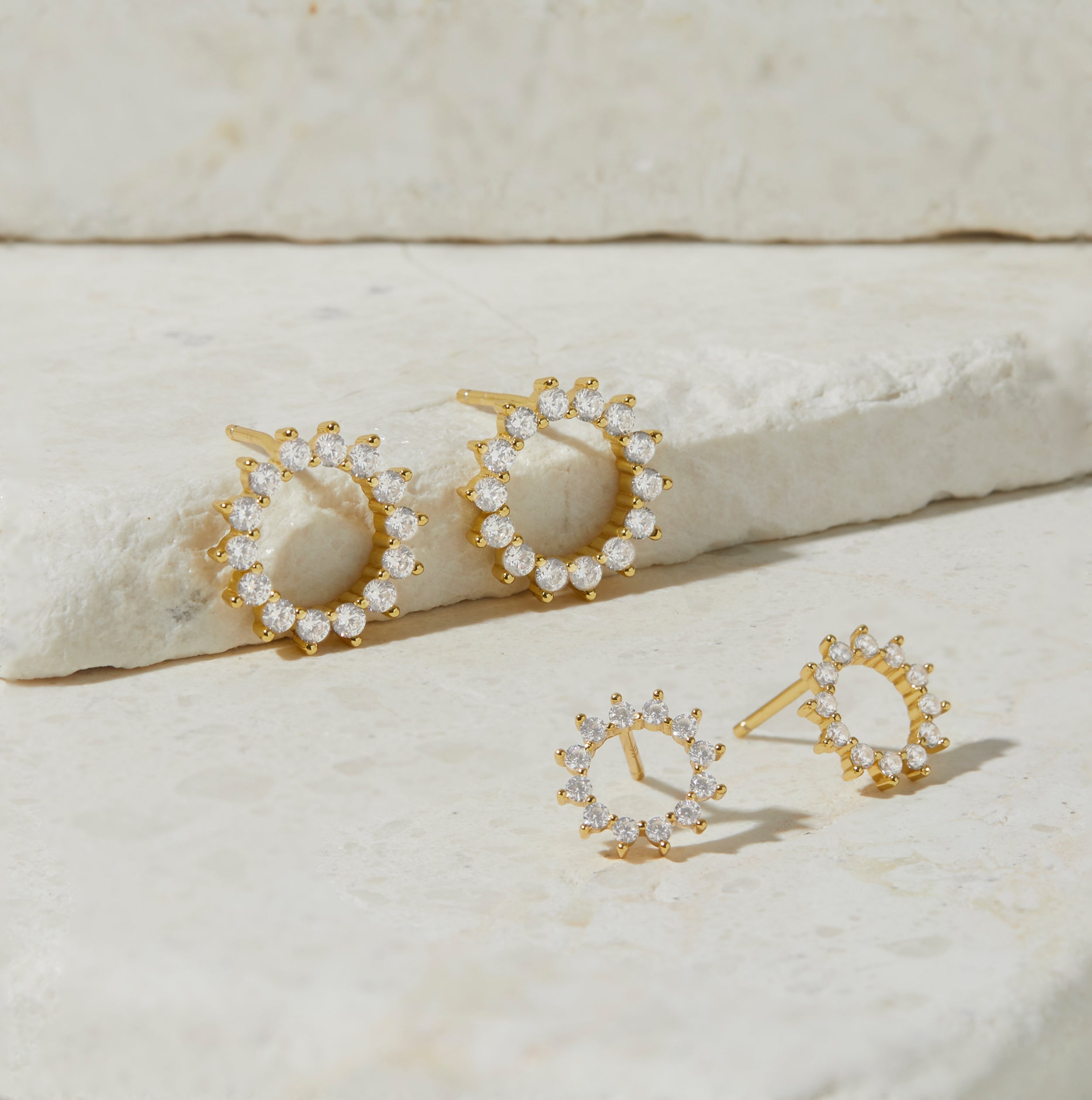 0.50 TCW Round Shape Moissanite Sunburst Studs Earrings