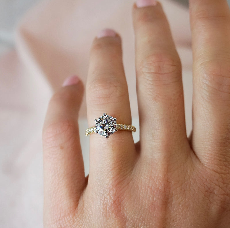 1.0 Carats Lab Grown Diamond Round Shape E-VS1 Pave Engagement Ring