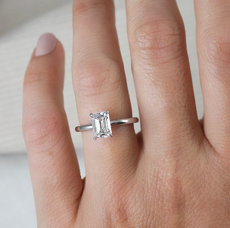 1.0 Carats Lab Grown Diamond Emerald Shape E-VS1 Solitaire Engagement Ring