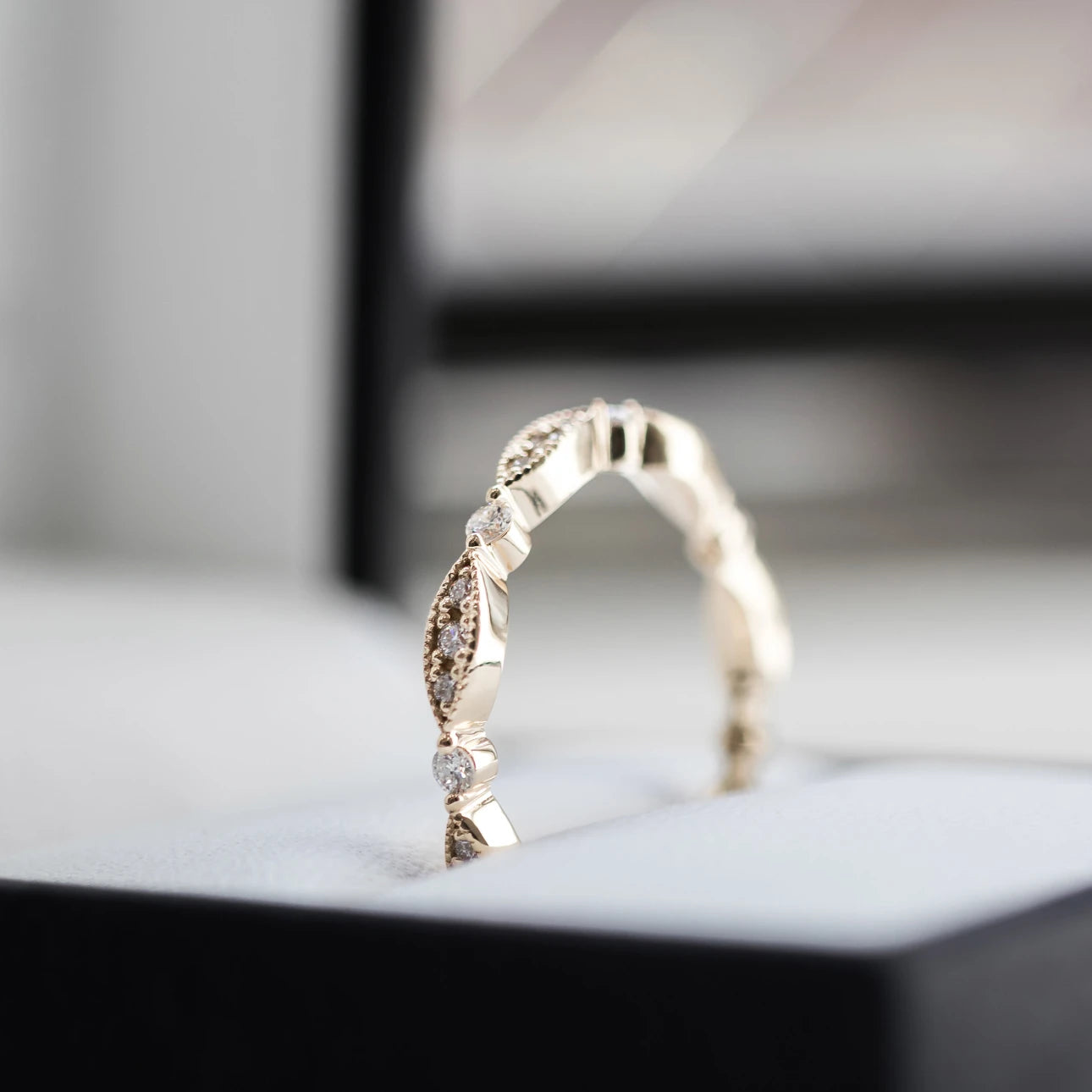 0.45 Carats Lab Grown Diamond Round Shape Leaf Eternity Wedding Band