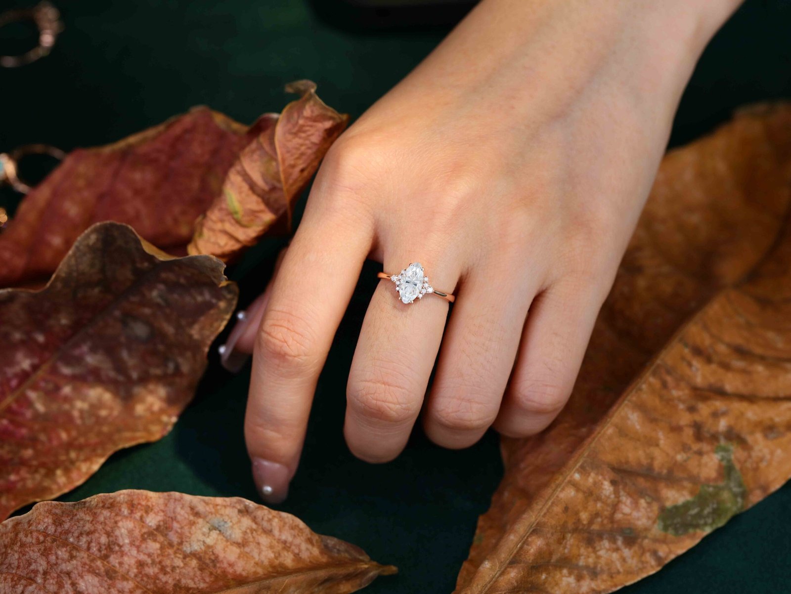 1.0 Carats Round Shape Moissanite Cluster Engagement Ring