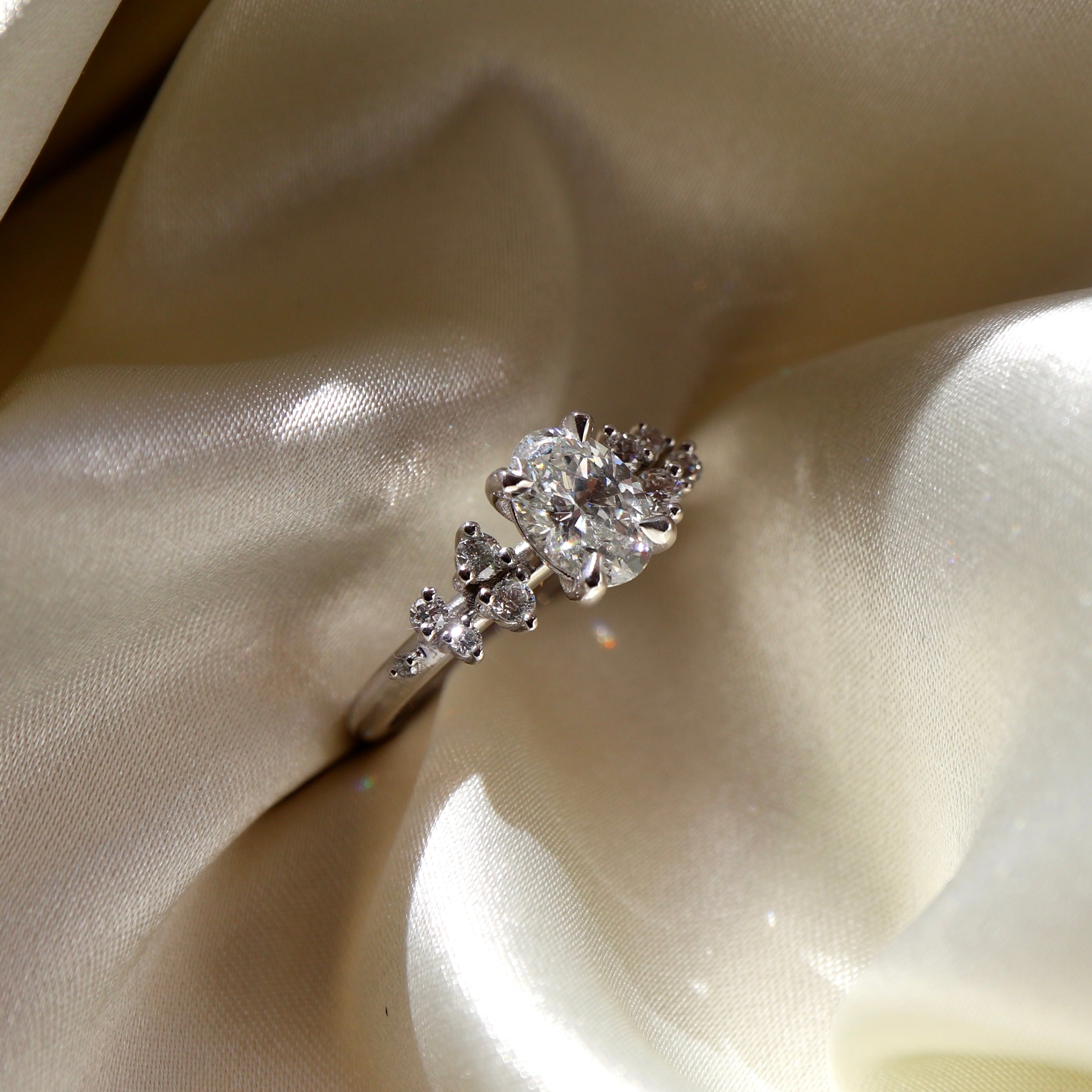 0.95 Carats Oval Shape Moissanite Cluster Engagement Ring