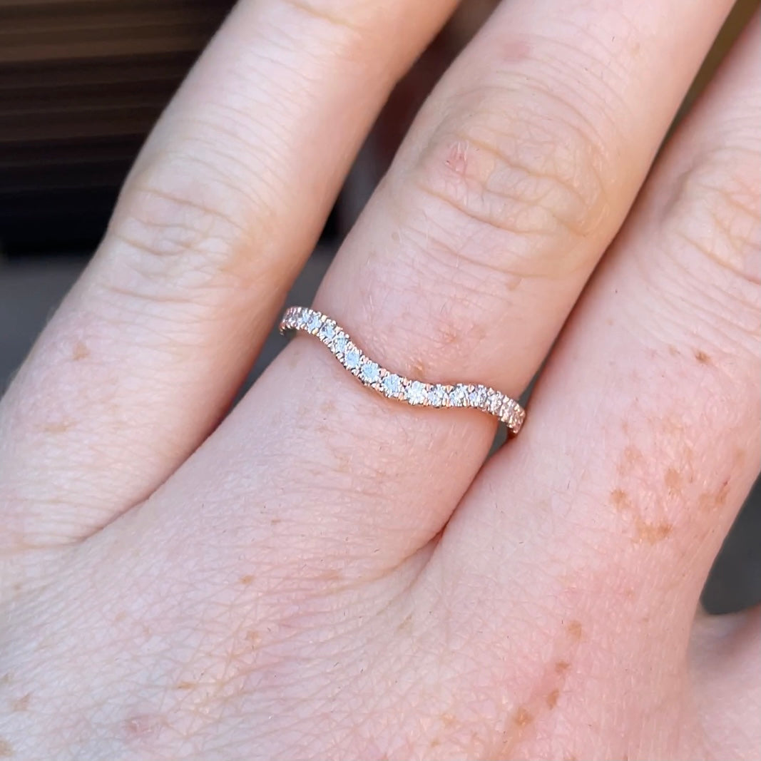 0.30 Carats Moissanite Round Shape Curved Wedding Band