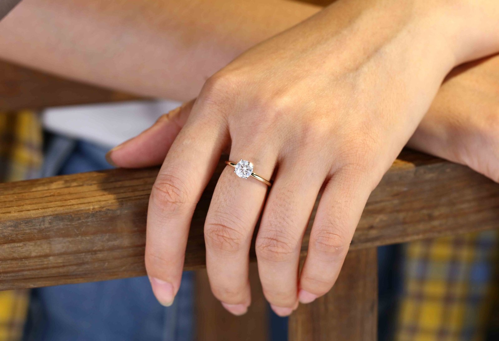 1.0  Carats Round Shape Moissanite Hidden Halo Engagement Ring